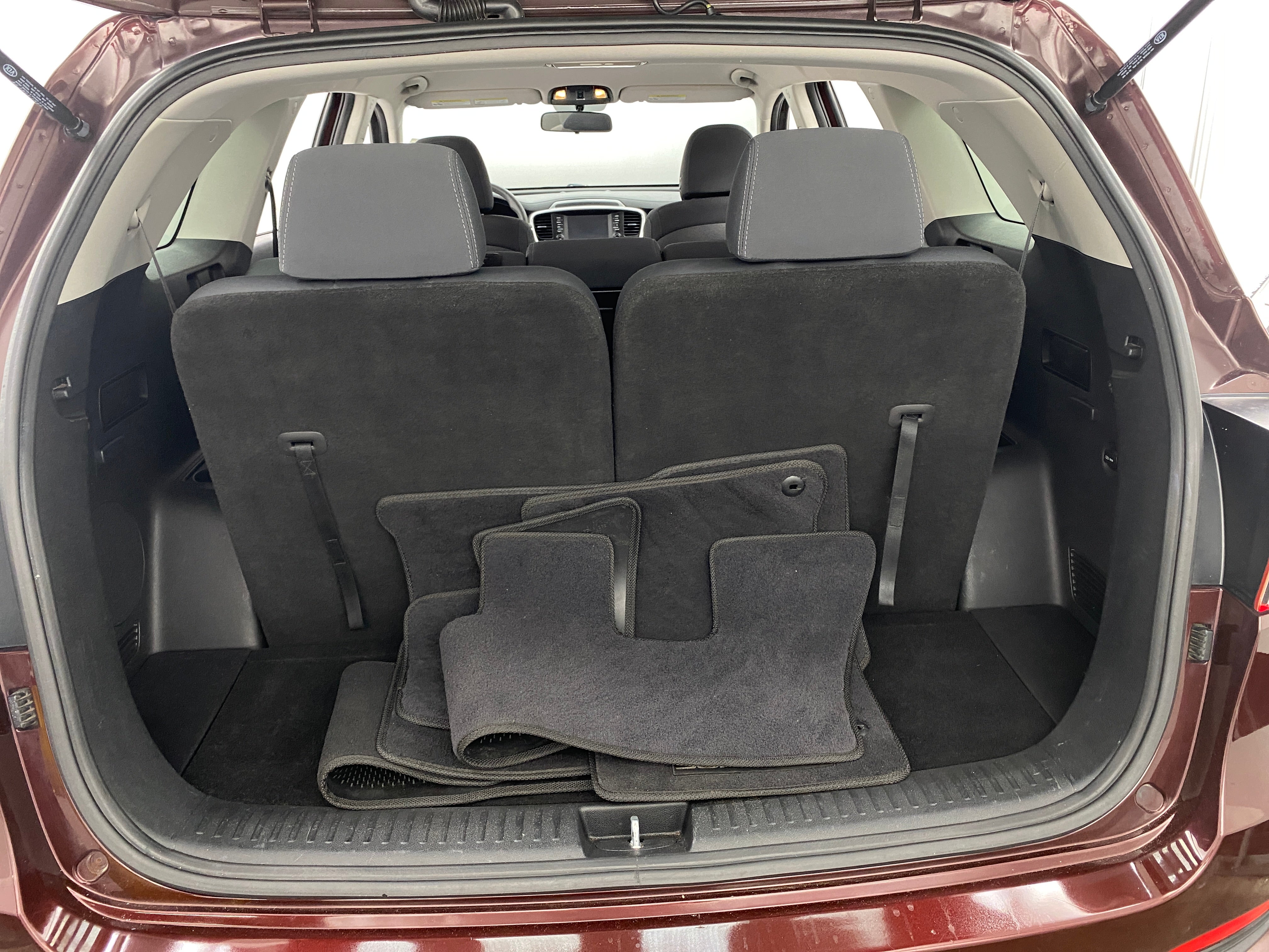 2019 Kia Sorento LX 7