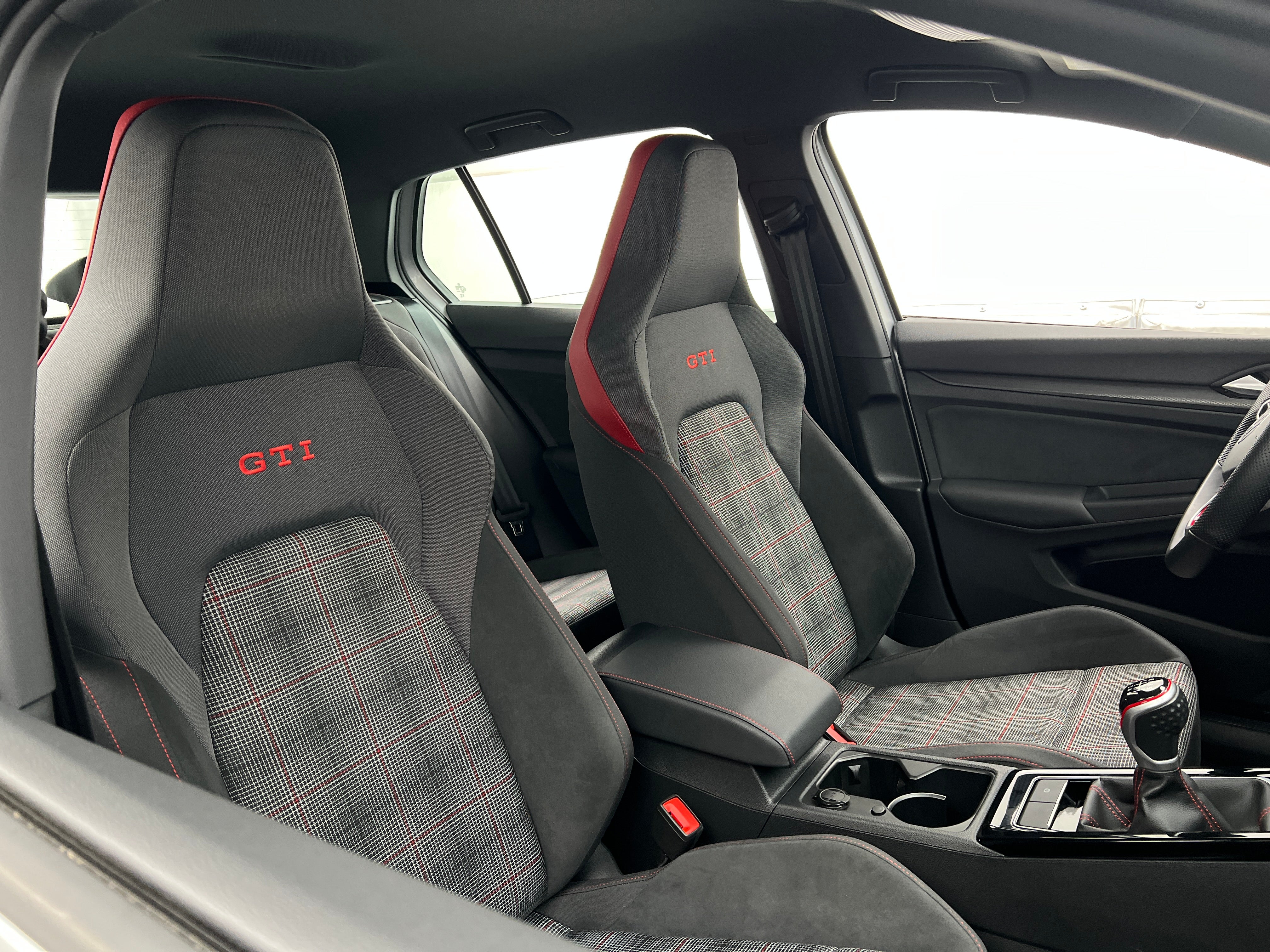 2024 Volkswagen Golf GTI 380 S 2