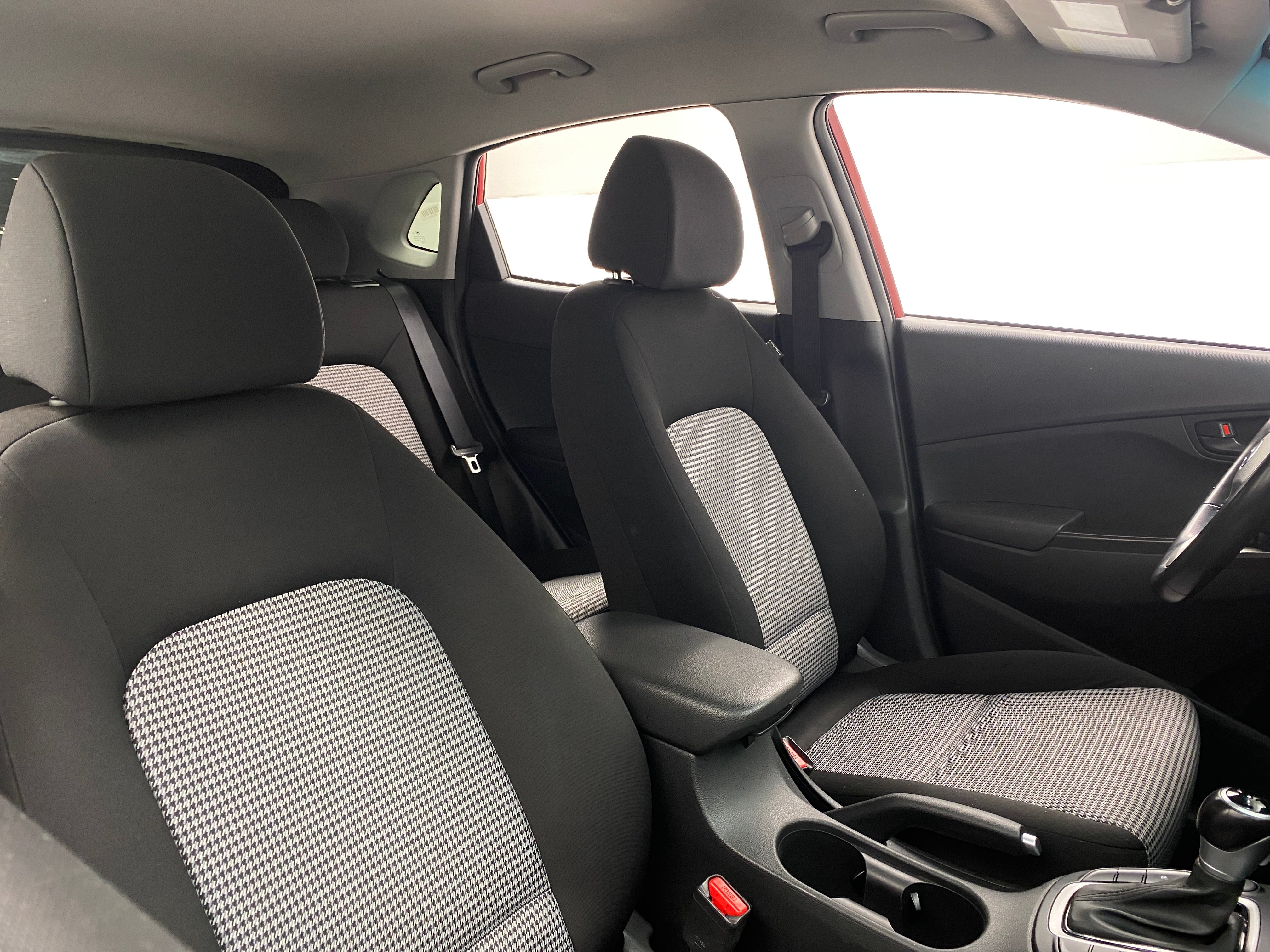 2021 Hyundai Kona SEL 2