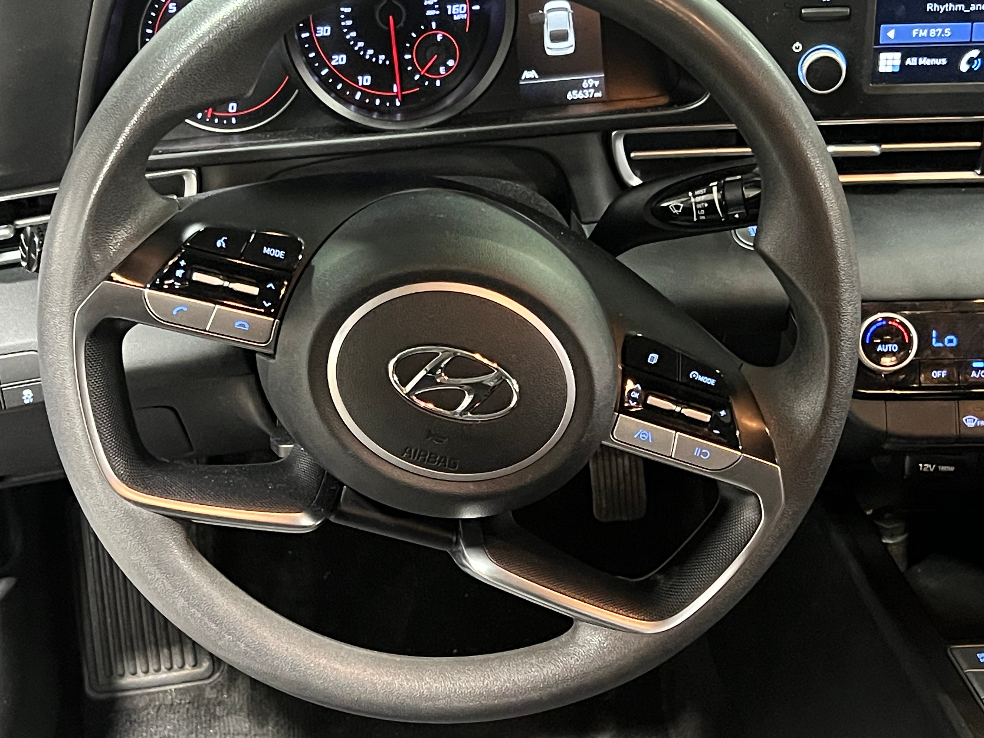 2021 Hyundai Elantra SEL 5
