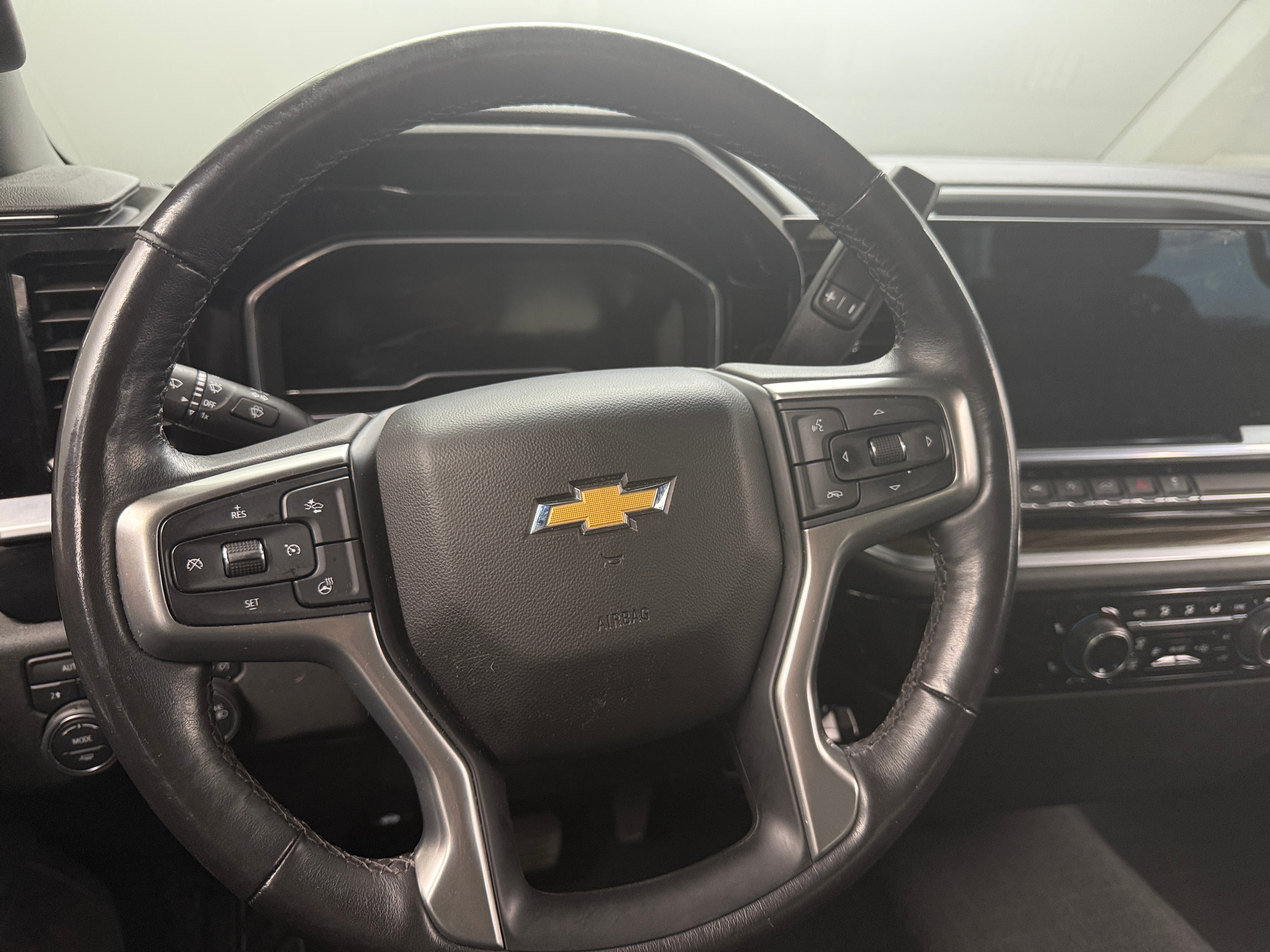 2022 Chevrolet Silverado 1500 LT 5