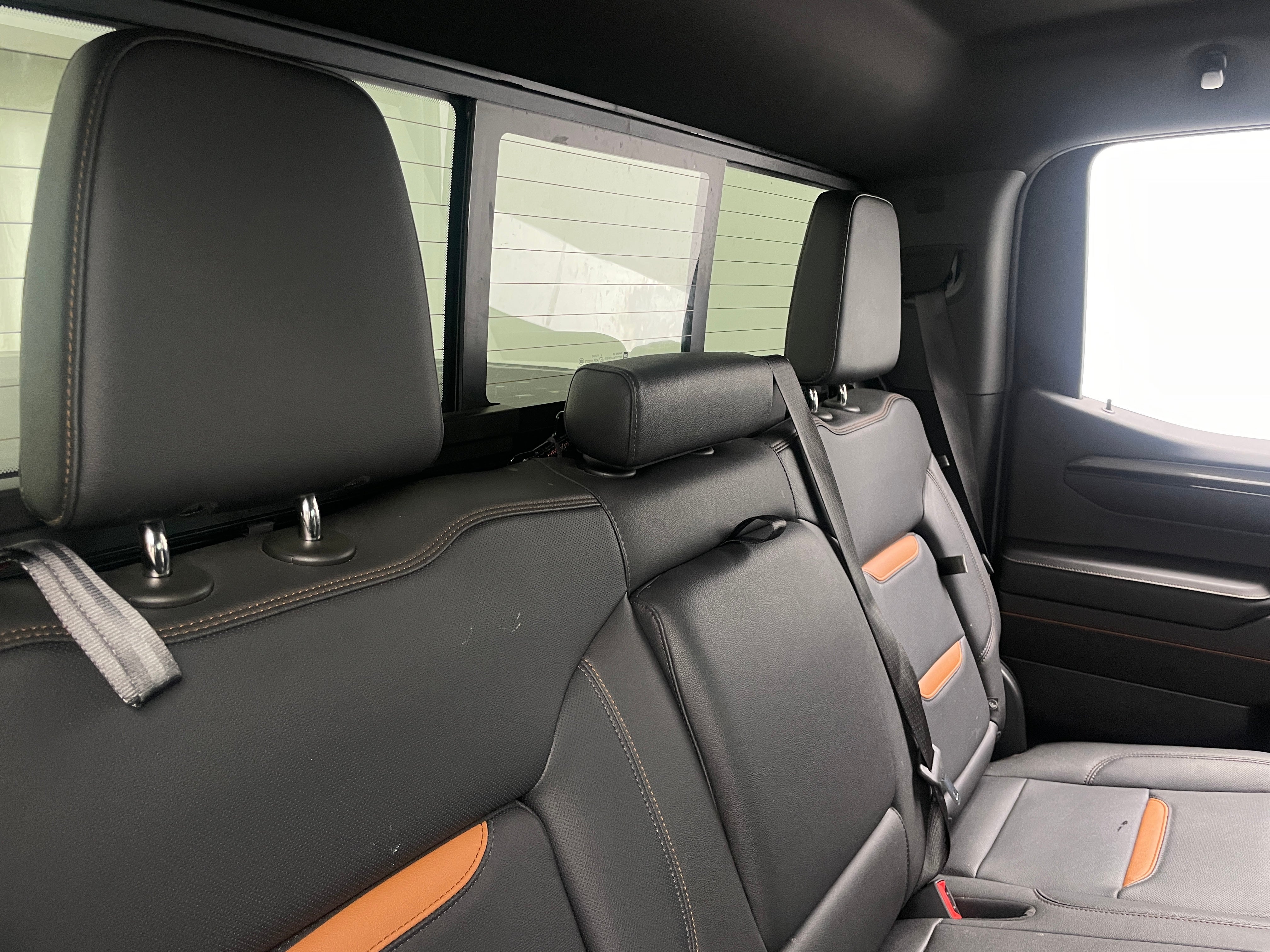 2022 GMC Sierra 1500 AT4 5