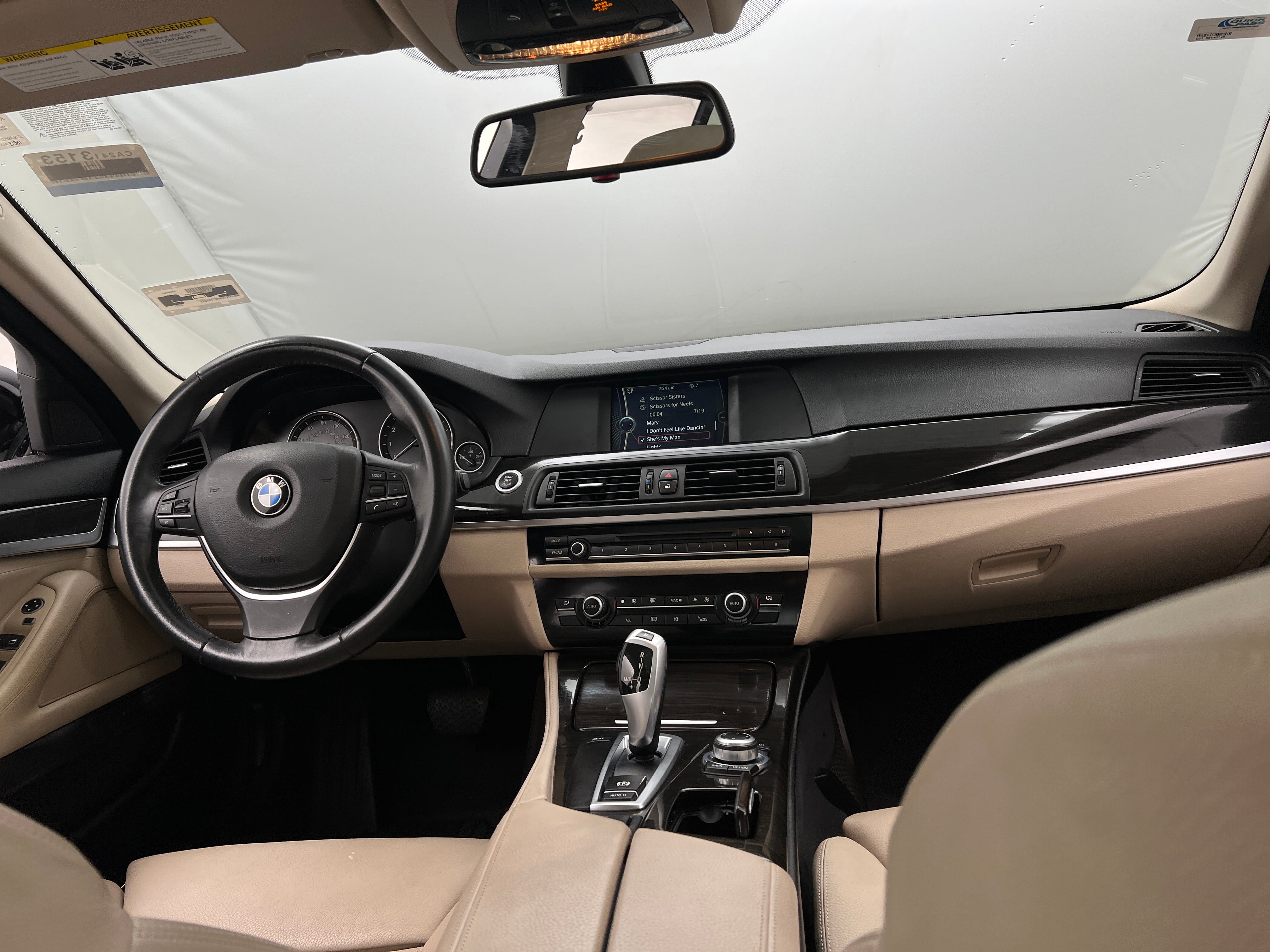 2011 BMW 5 Series 528i 3