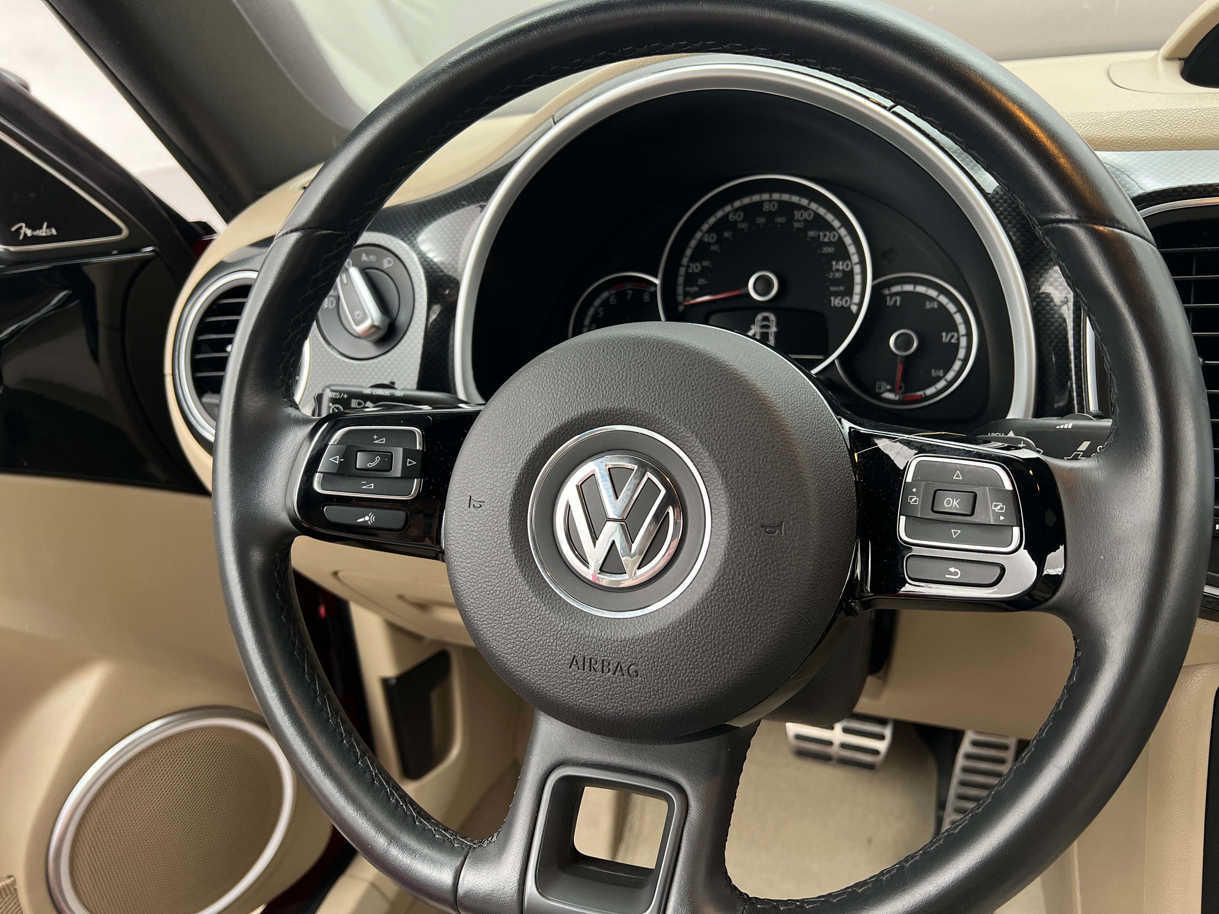 2016 Volkswagen Beetle R-Line 5