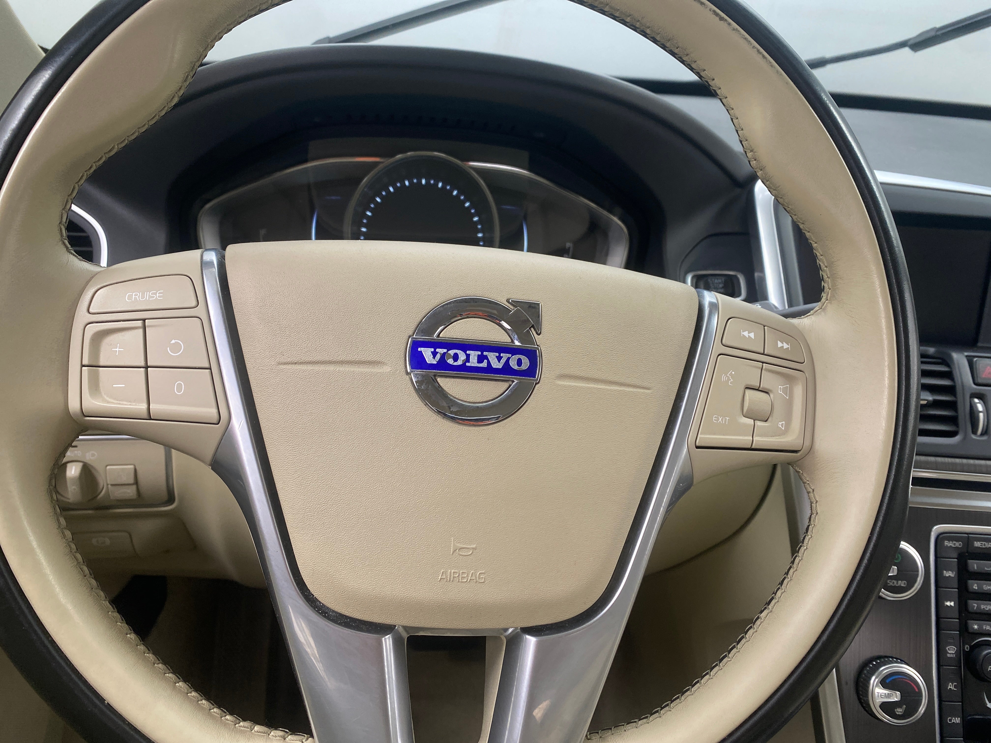 2016 Volvo XC60 T5 4