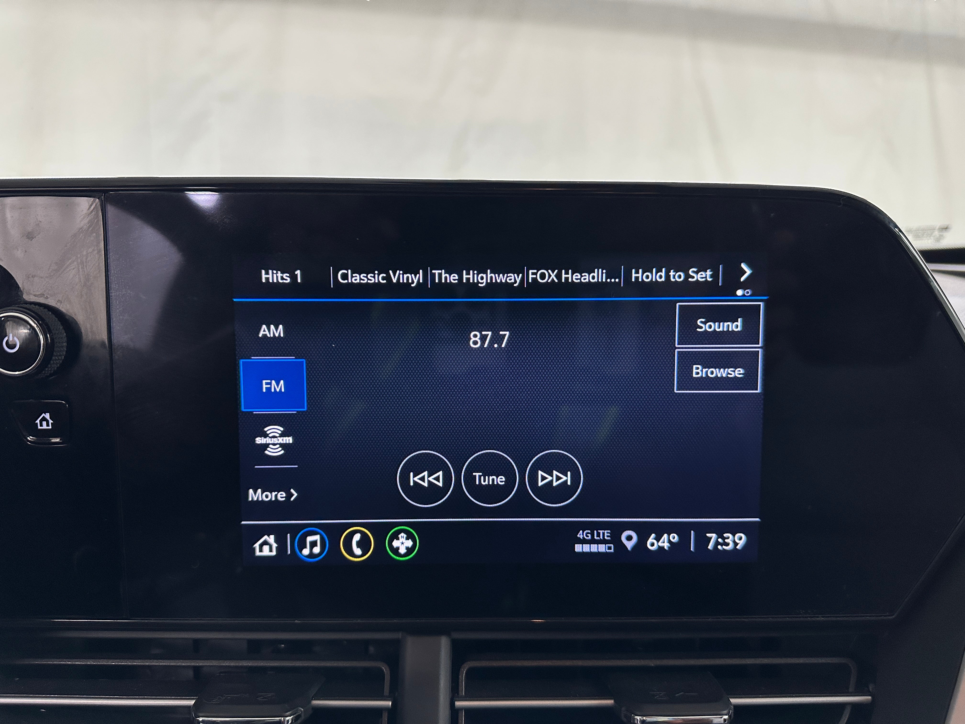 2024 Chevrolet Trax RS 4