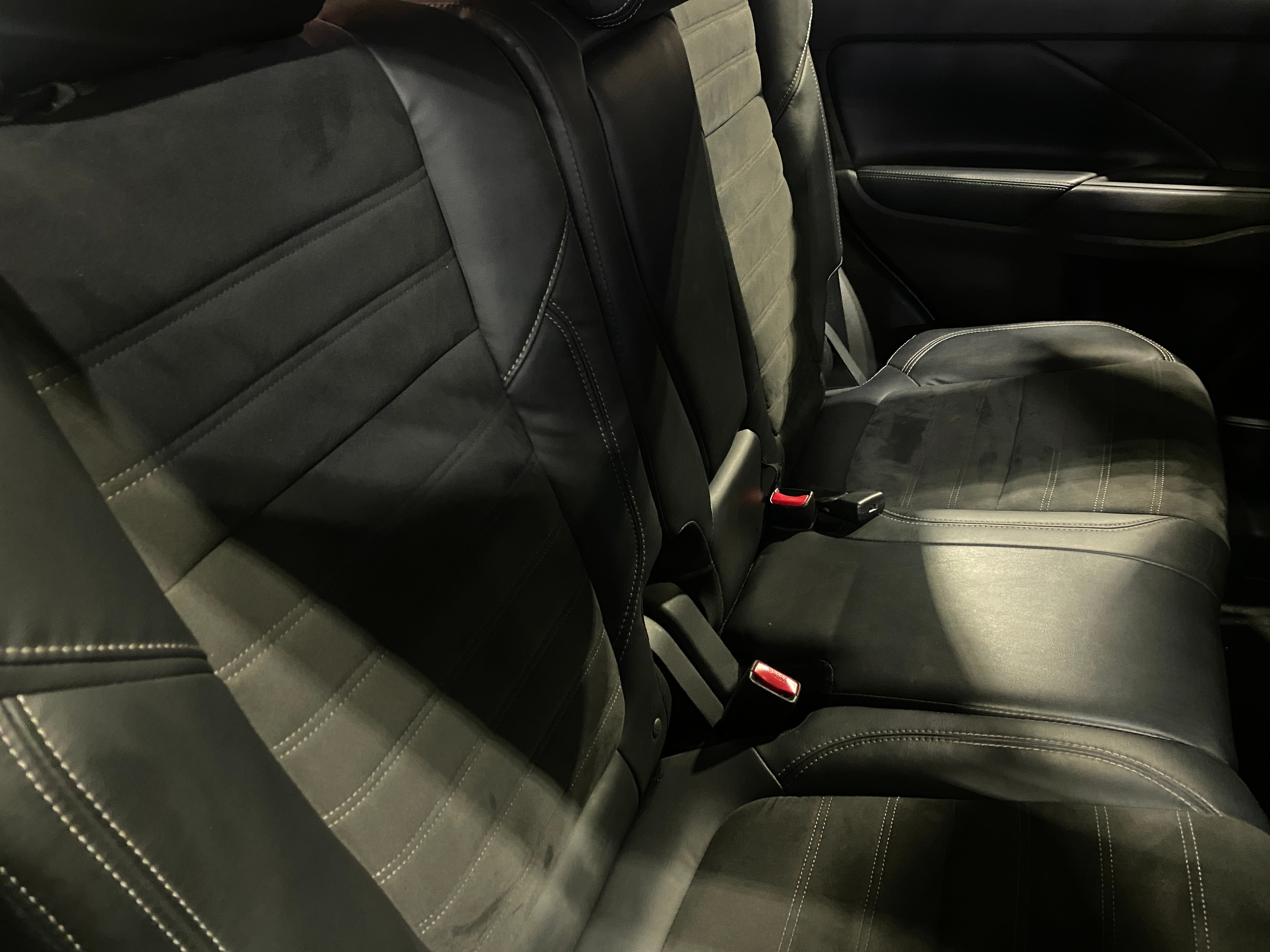 2020 Mitsubishi Outlander SE 6