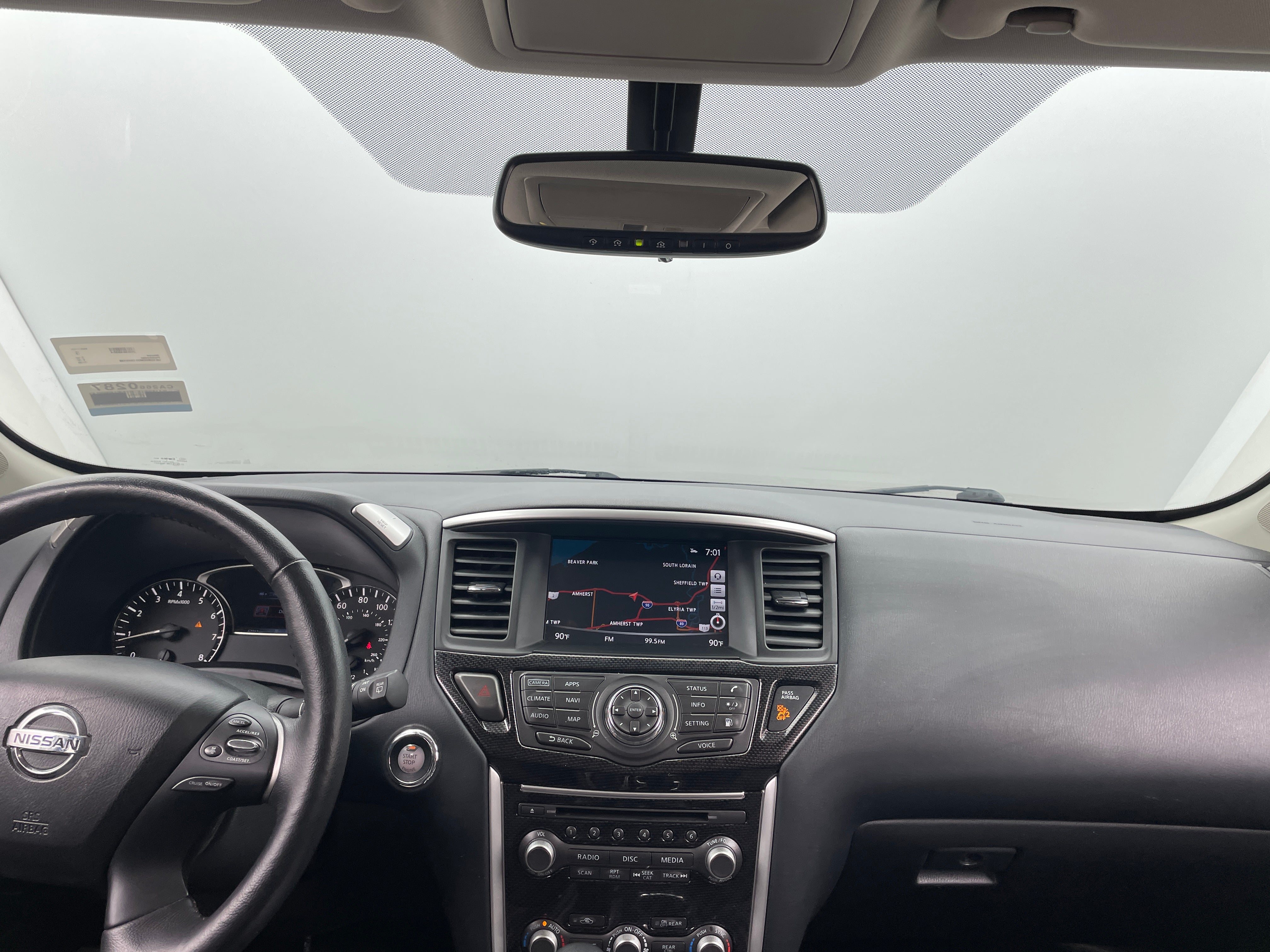 2020 Nissan Pathfinder SL 3