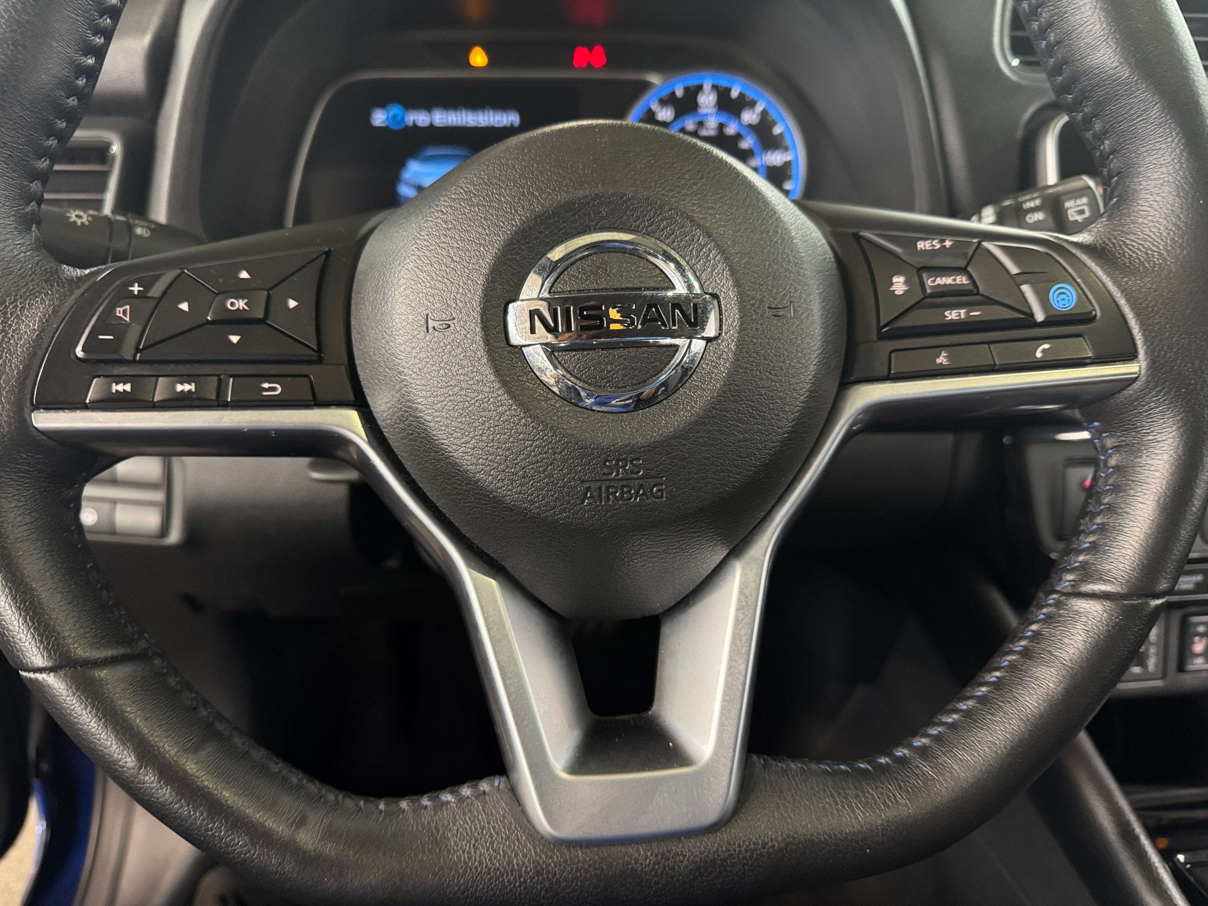 2021 Nissan Leaf SV 5