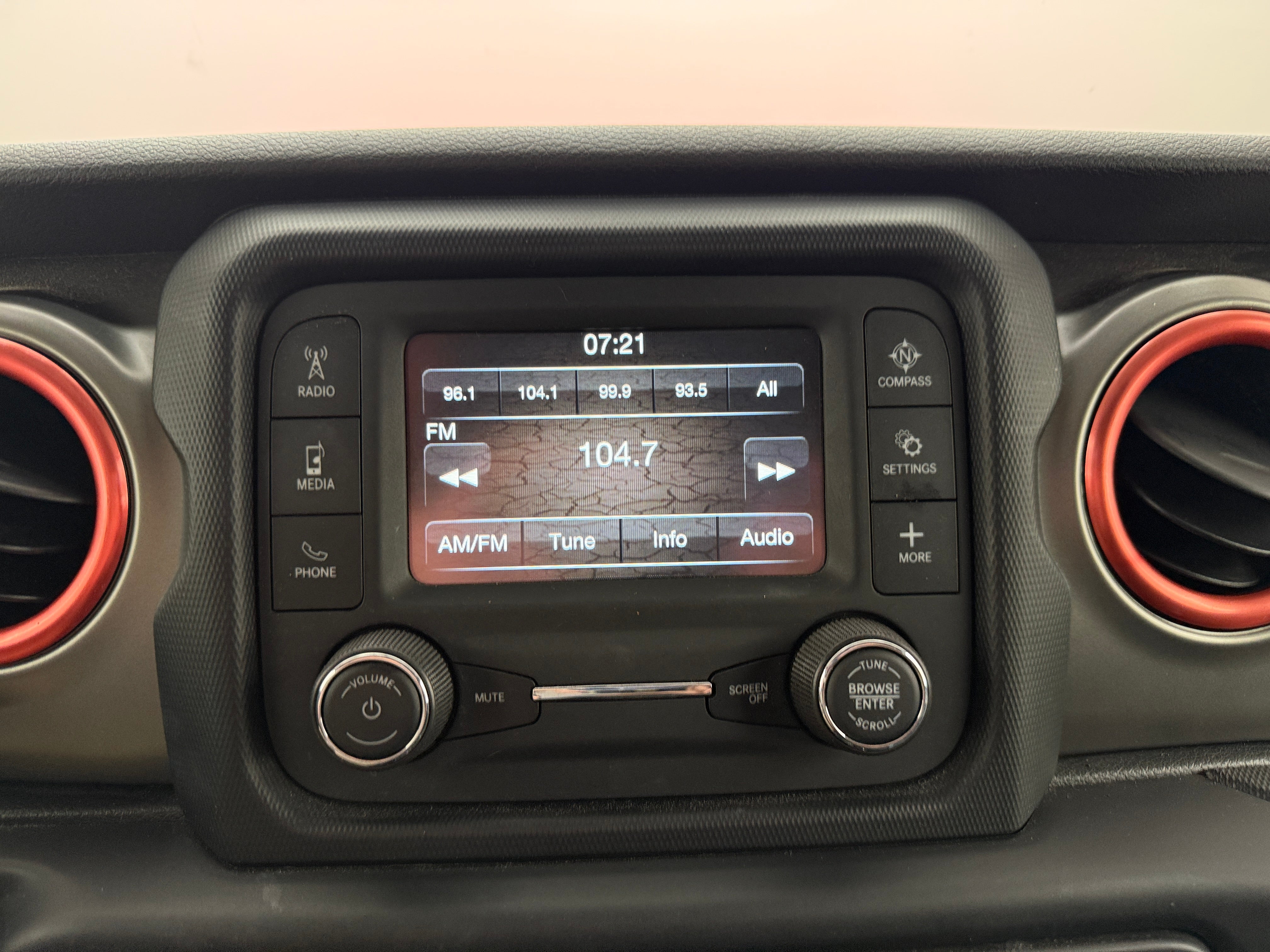 2019 Jeep Wrangler Sport S 4