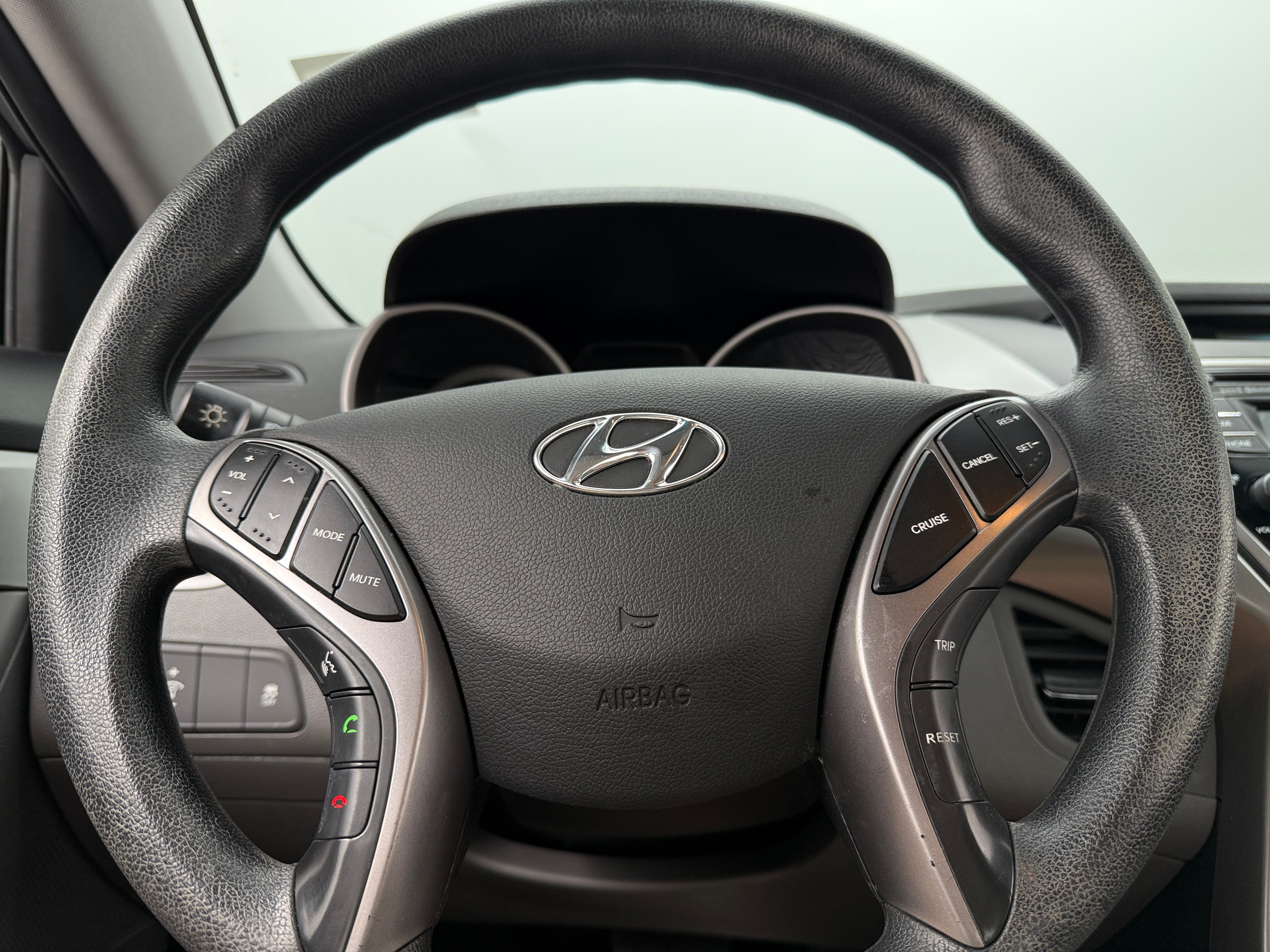 2013 Hyundai Elantra GLS 5