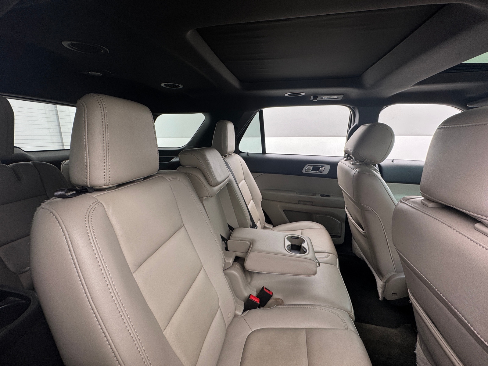 Thumbnail: 2014 Ford Explorer - 5