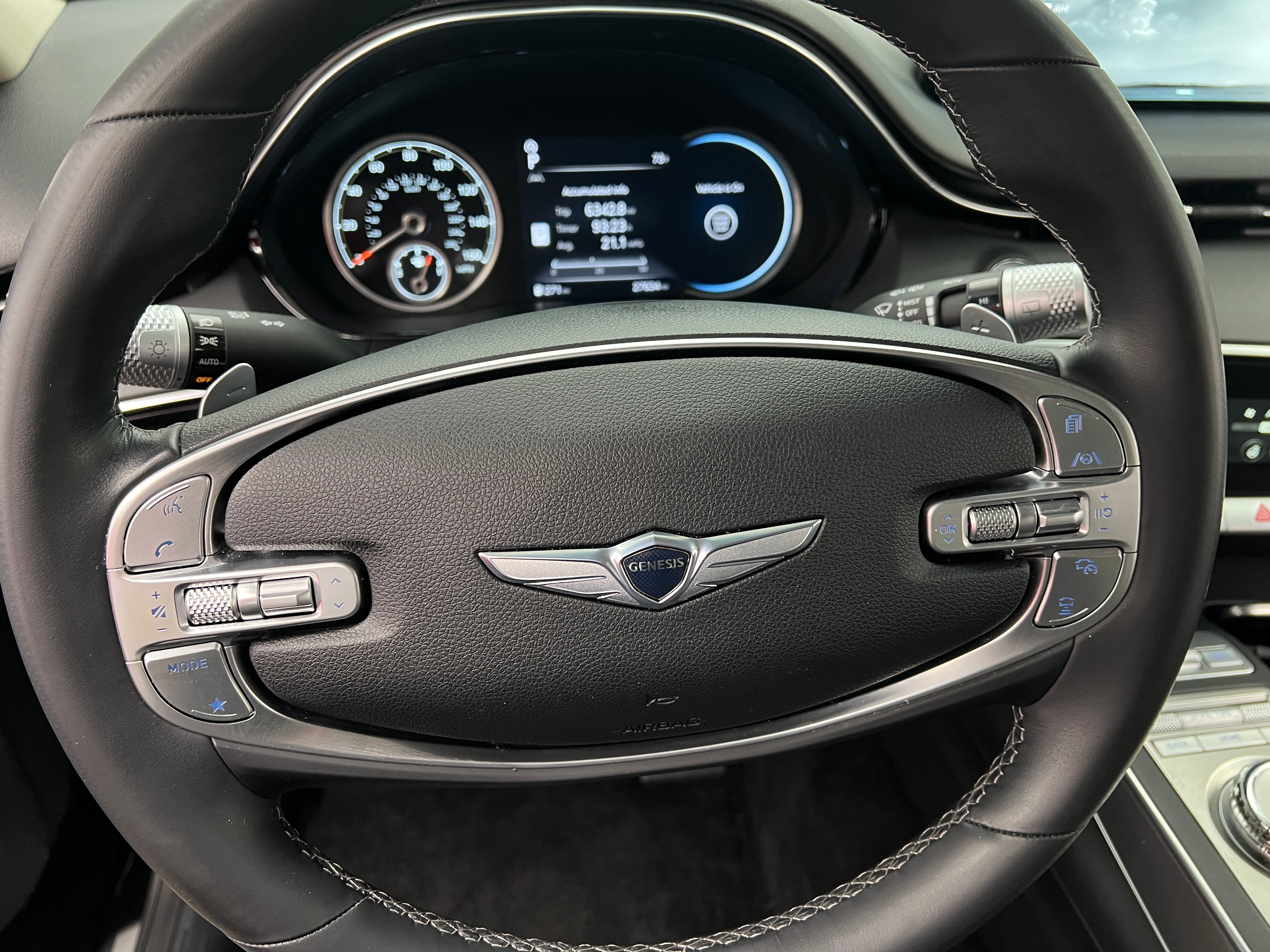 2023 Genesis GV70 Standard 4