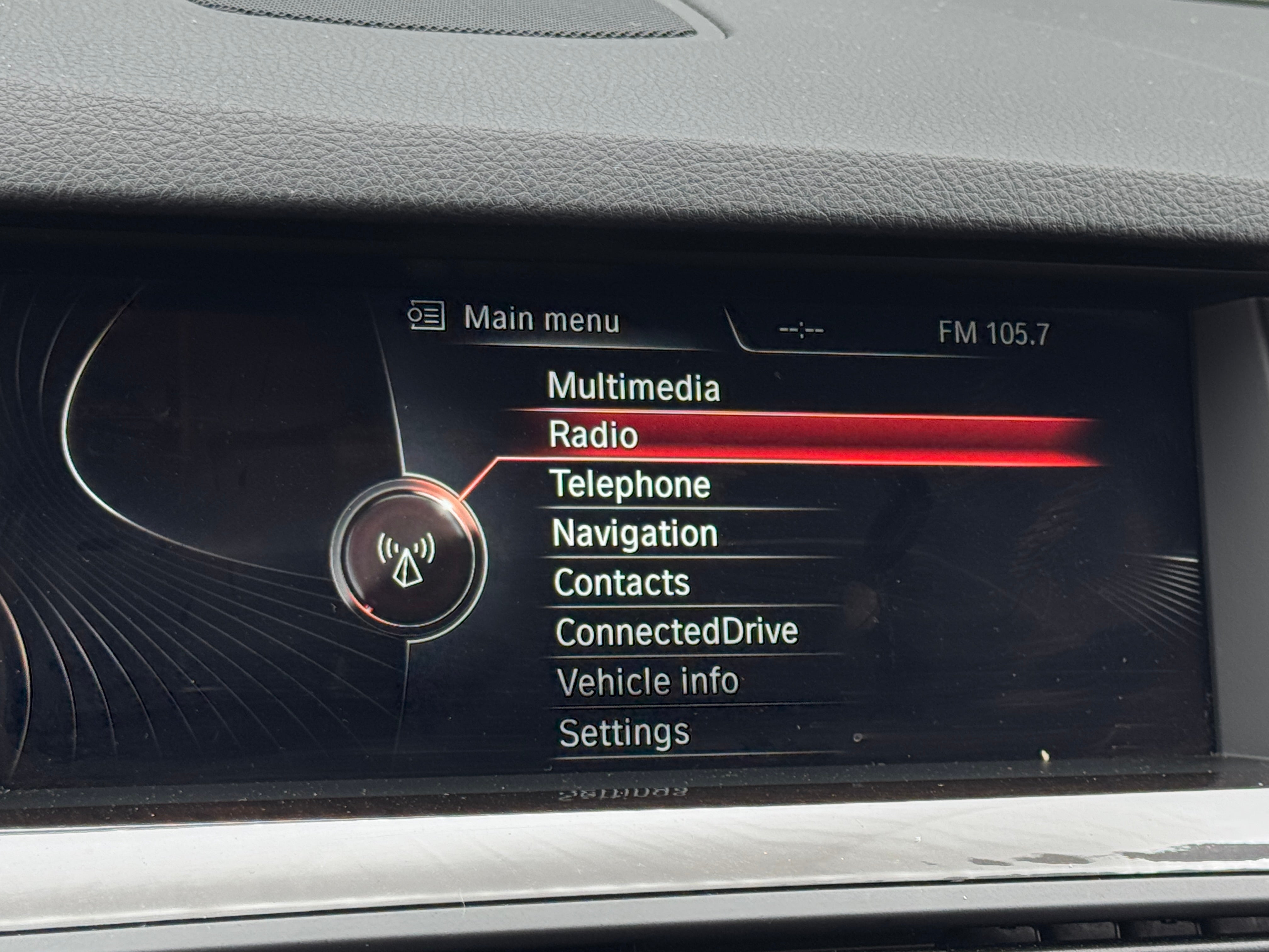 2015 BMW 5 Series 528i xDrive 3