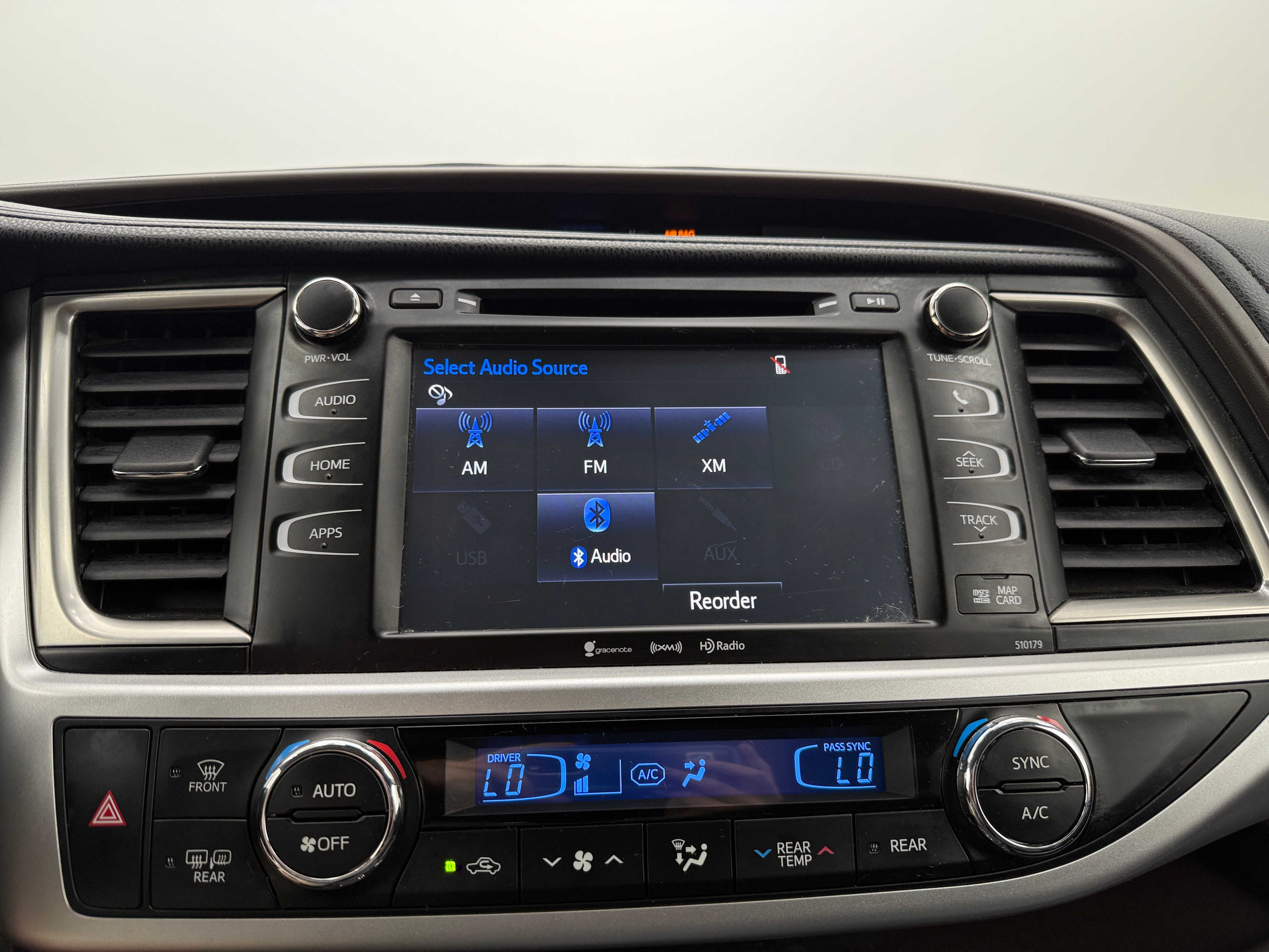 2018 Toyota Highlander XLE 3