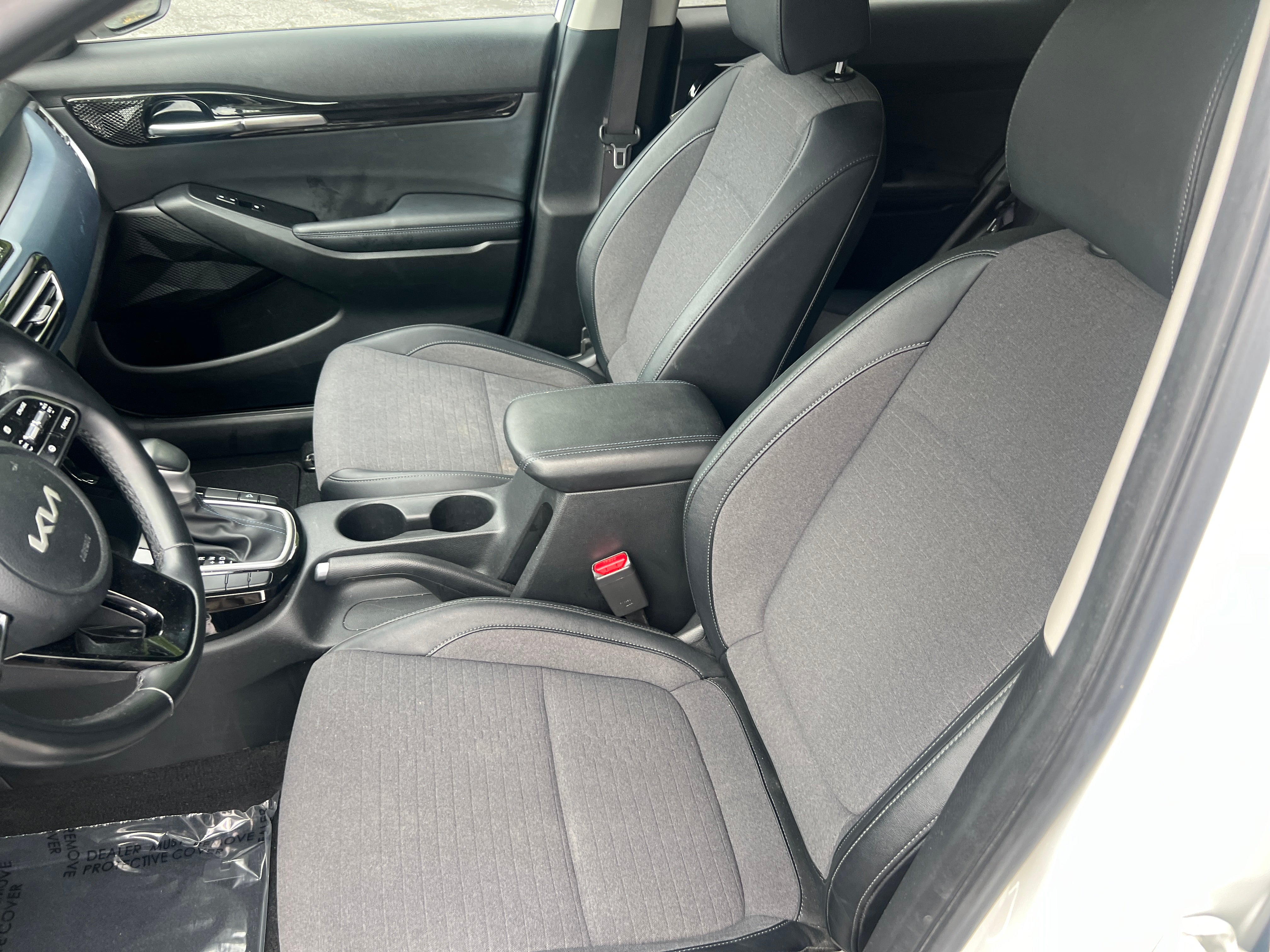 2023 Kia Seltos S 2