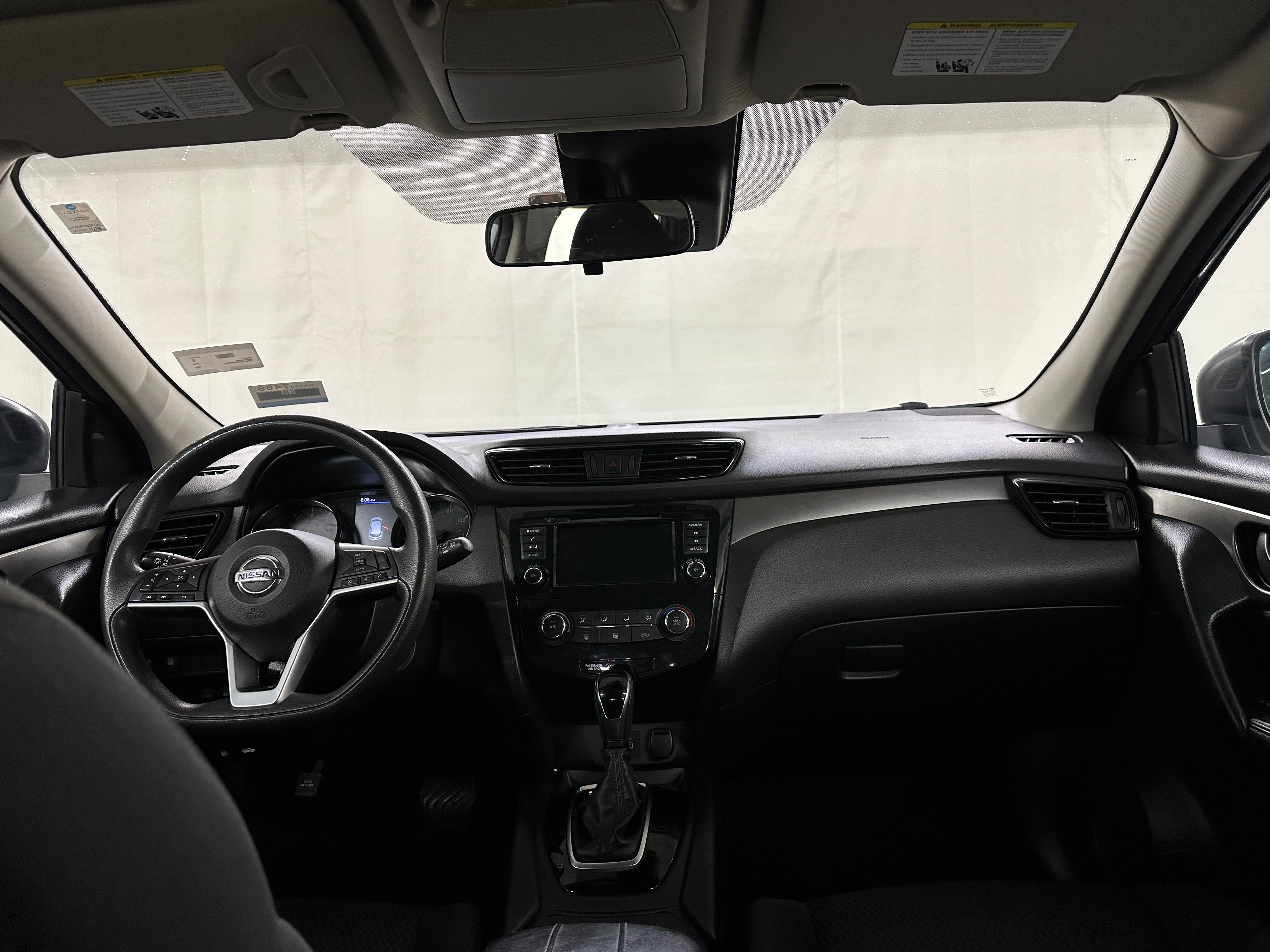 2020 Nissan Rogue Sport S 3