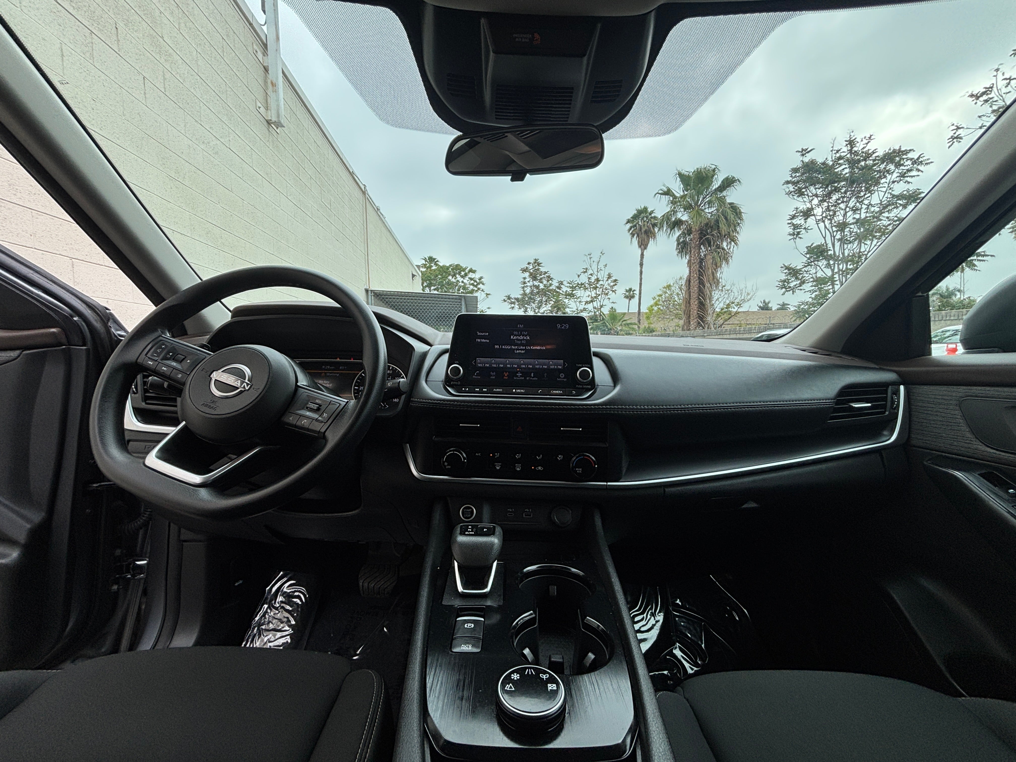 2023 Nissan Rogue S 3