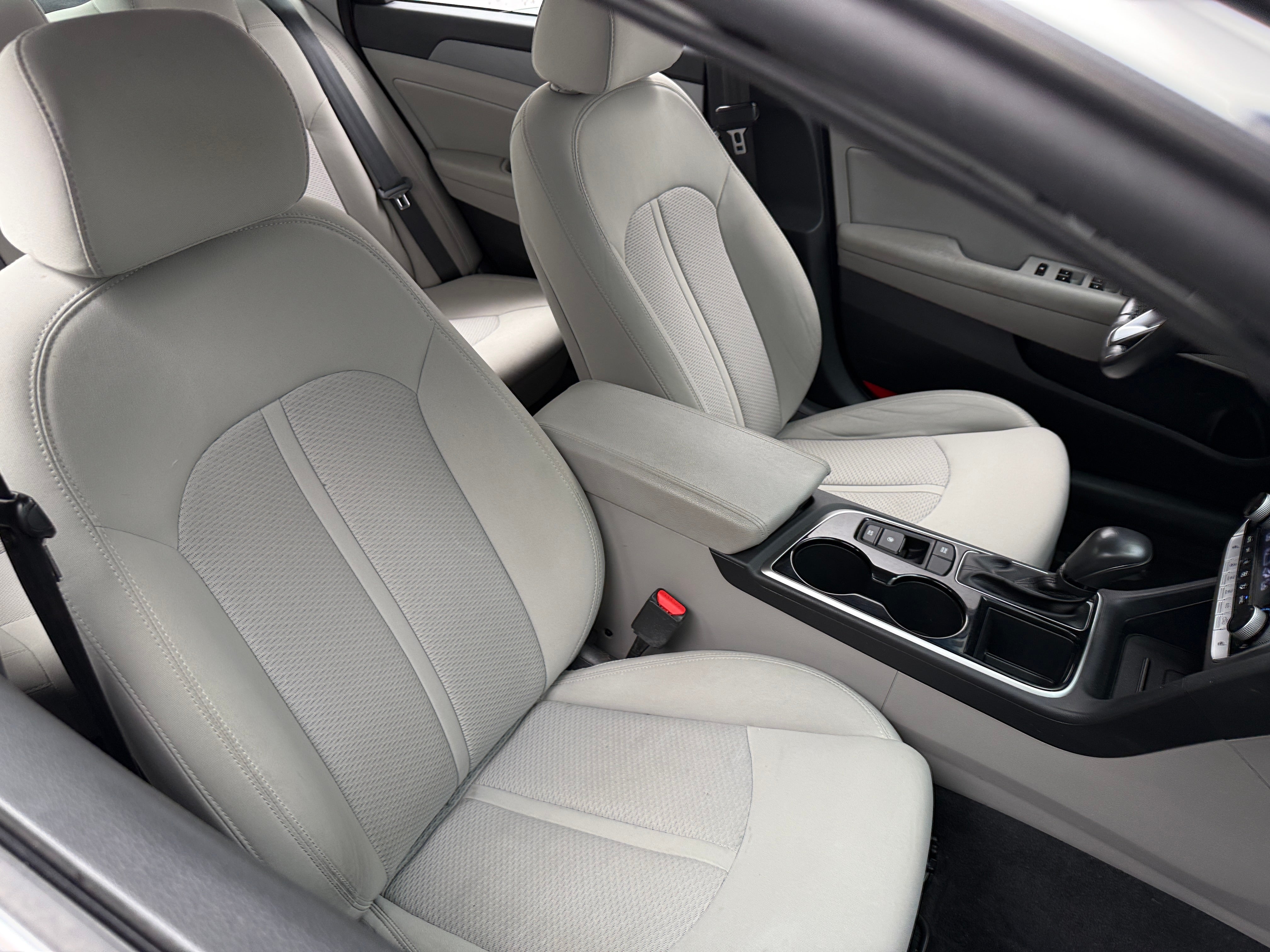 2019 Hyundai Sonata SEL 2