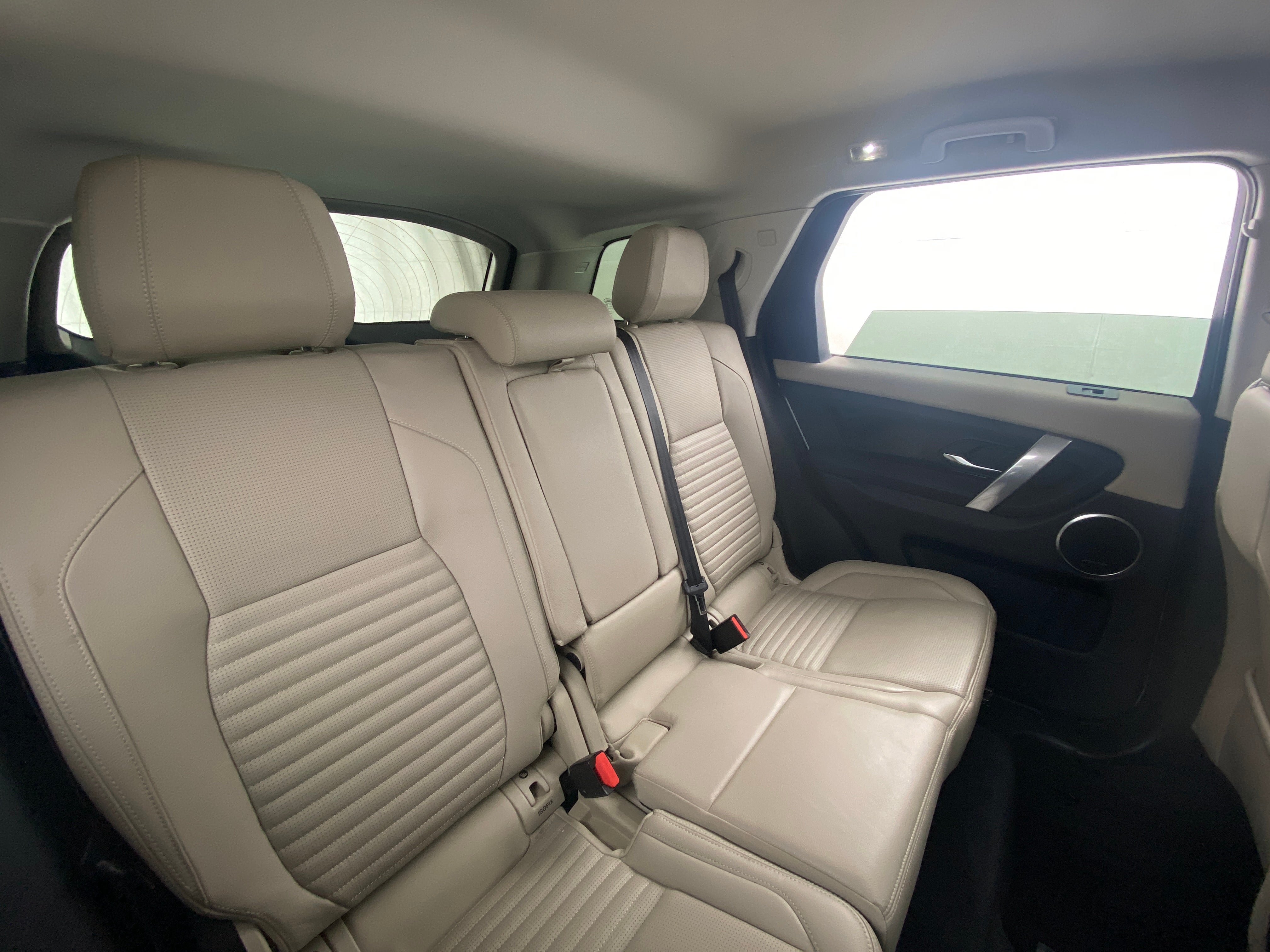 2022 Land Rover Discovery Sport SE 5