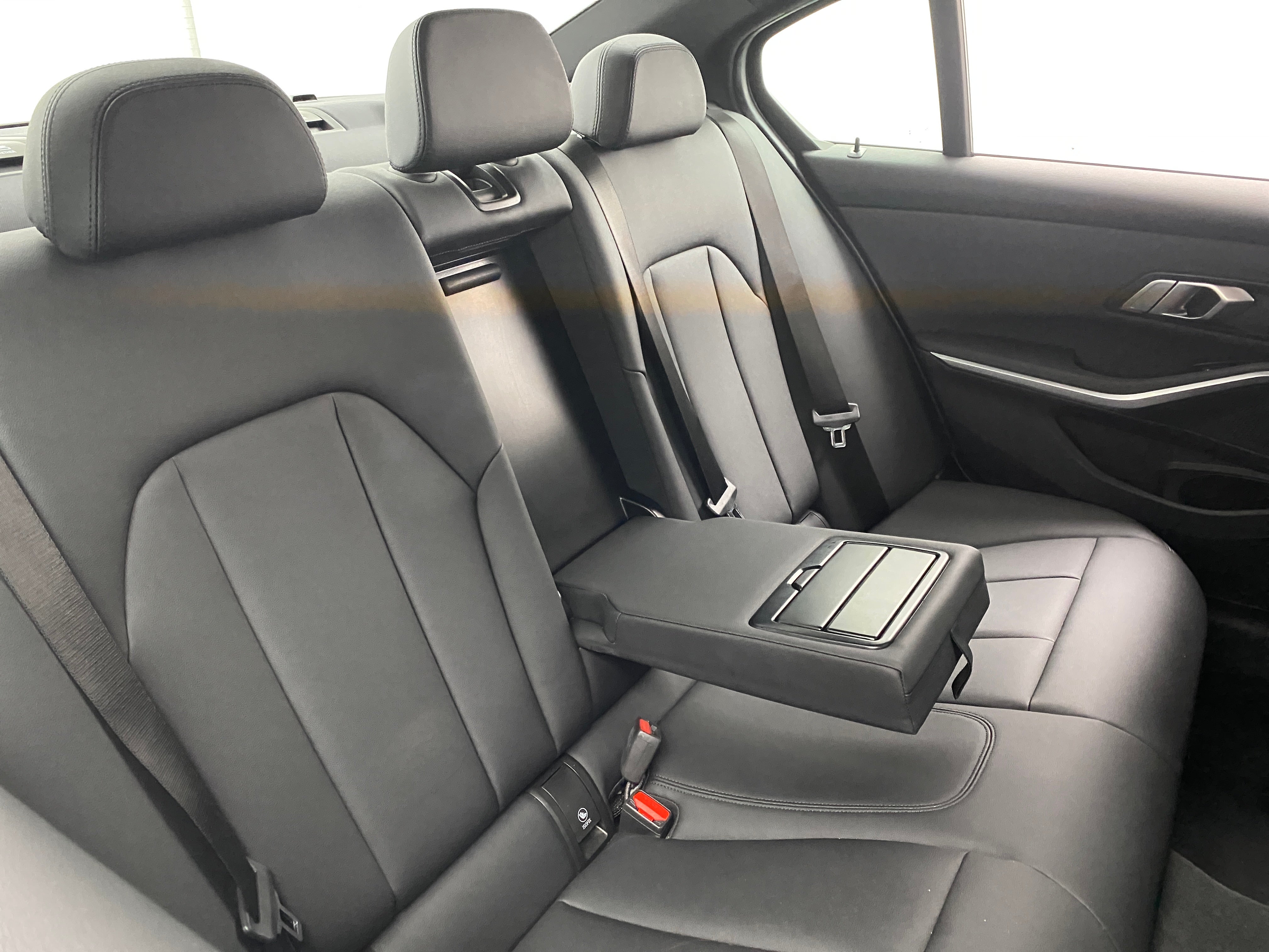2021 BMW 3 Series 330i xDrive 5
