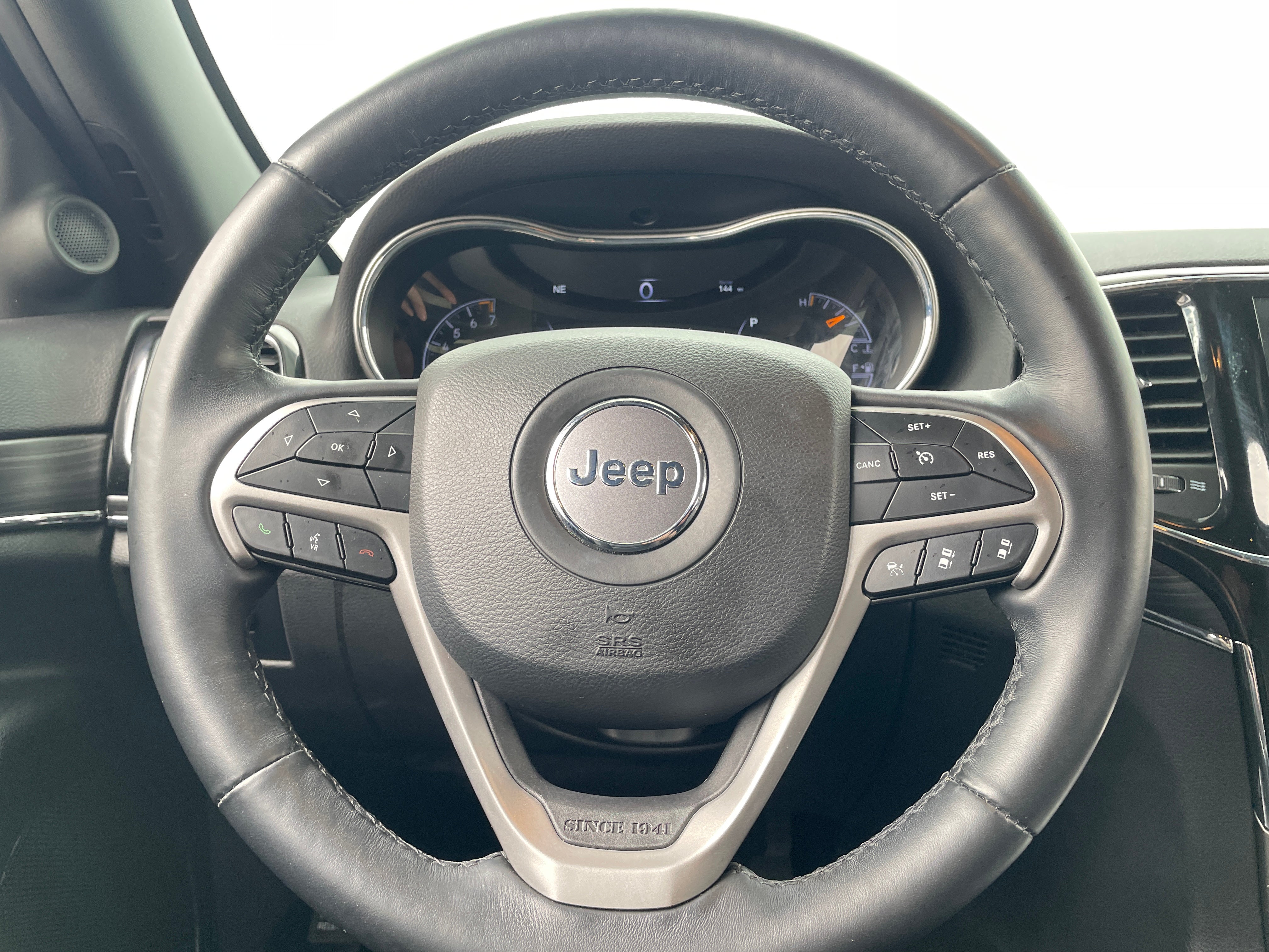 2021 Jeep Grand Cherokee 80th Anniversary 4