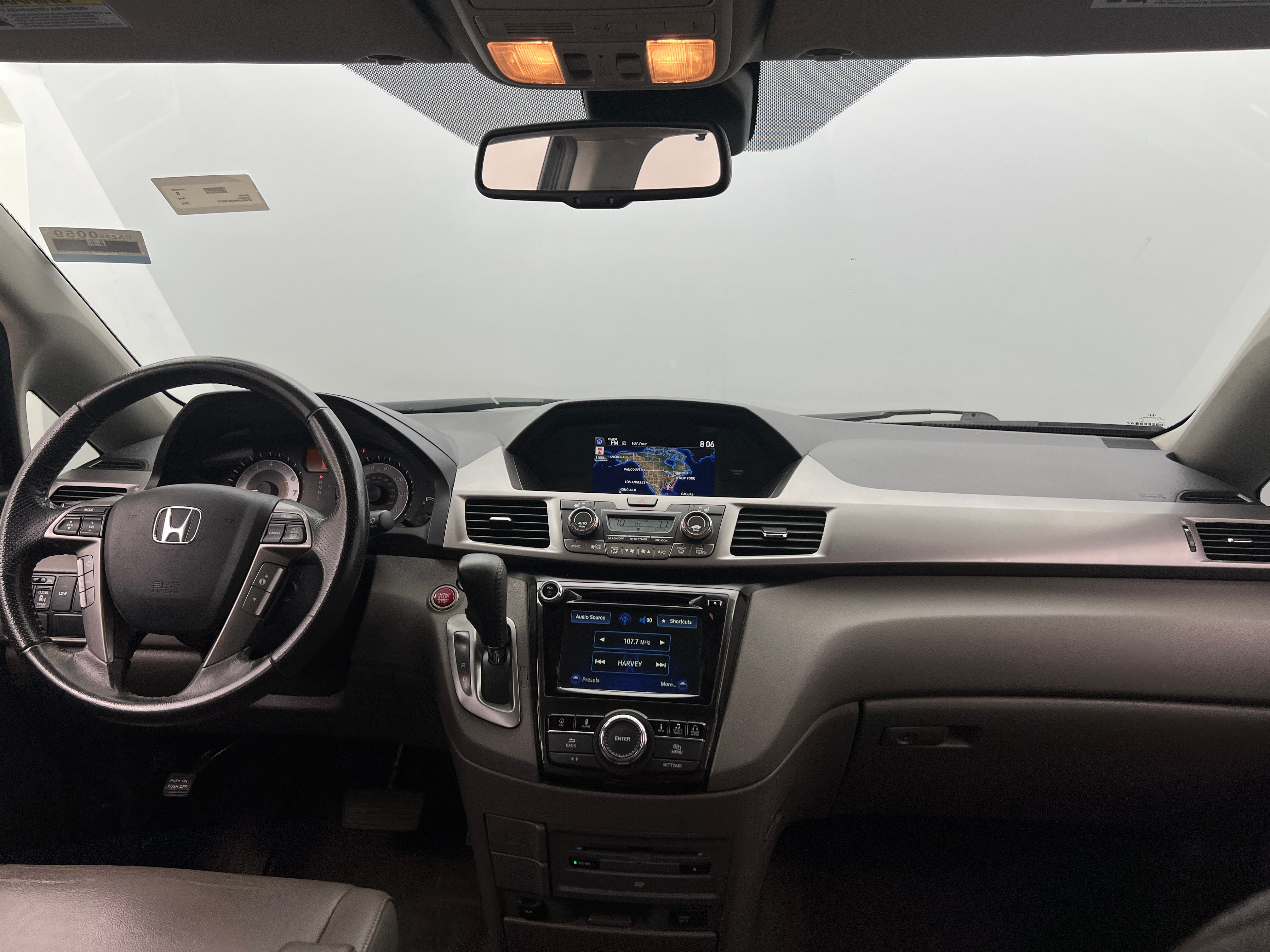 2016 Honda Odyssey Touring 2