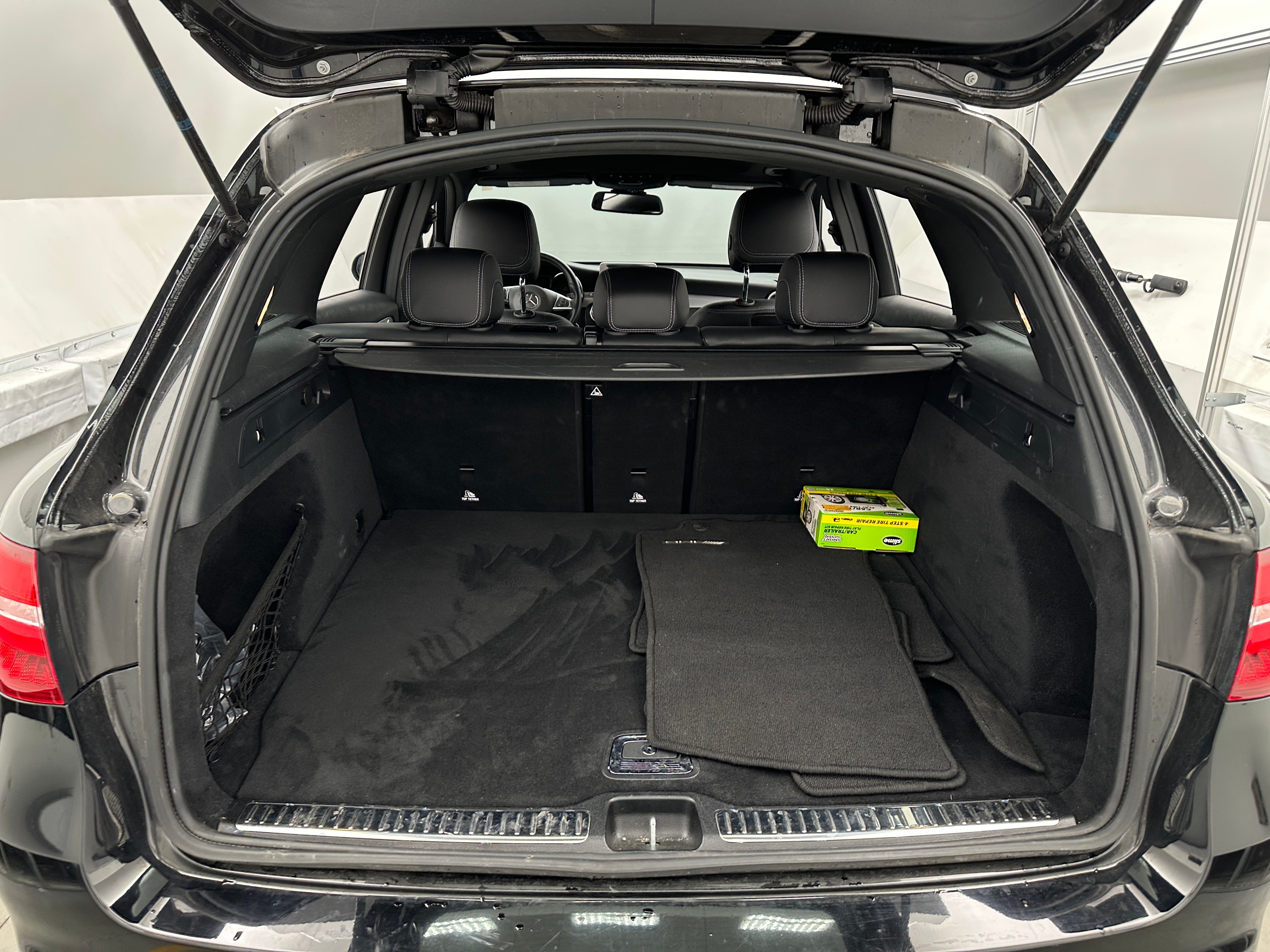 2019 Mercedes-Benz GLC 300 6