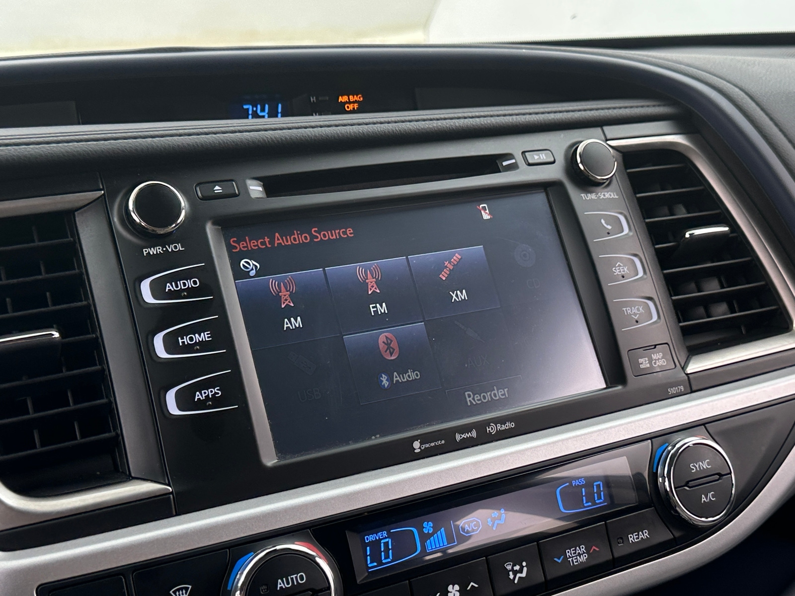 Thumbnail: 2017 Toyota Highlander - 3