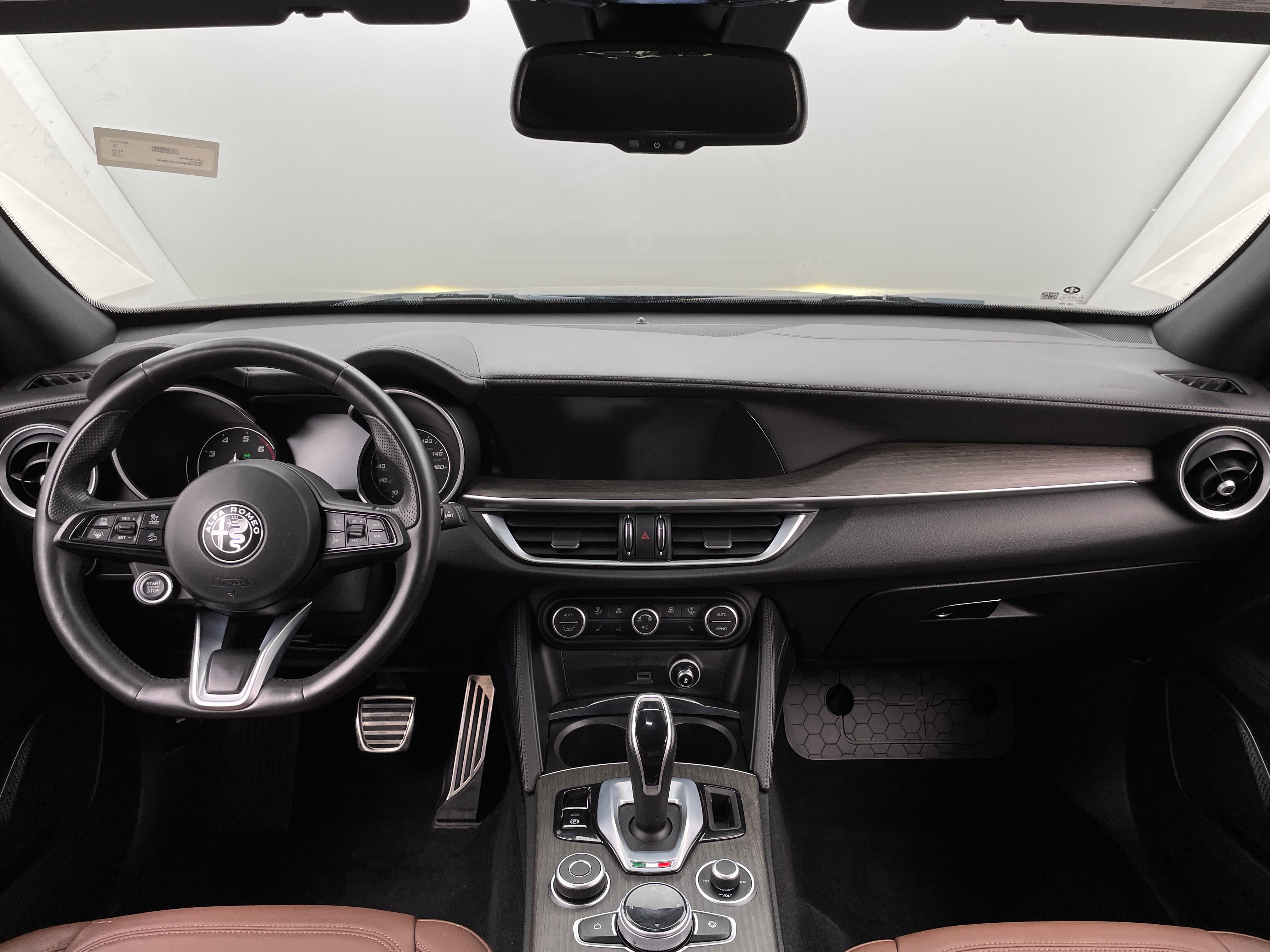 2022 Alfa Romeo Stelvio Ti 2