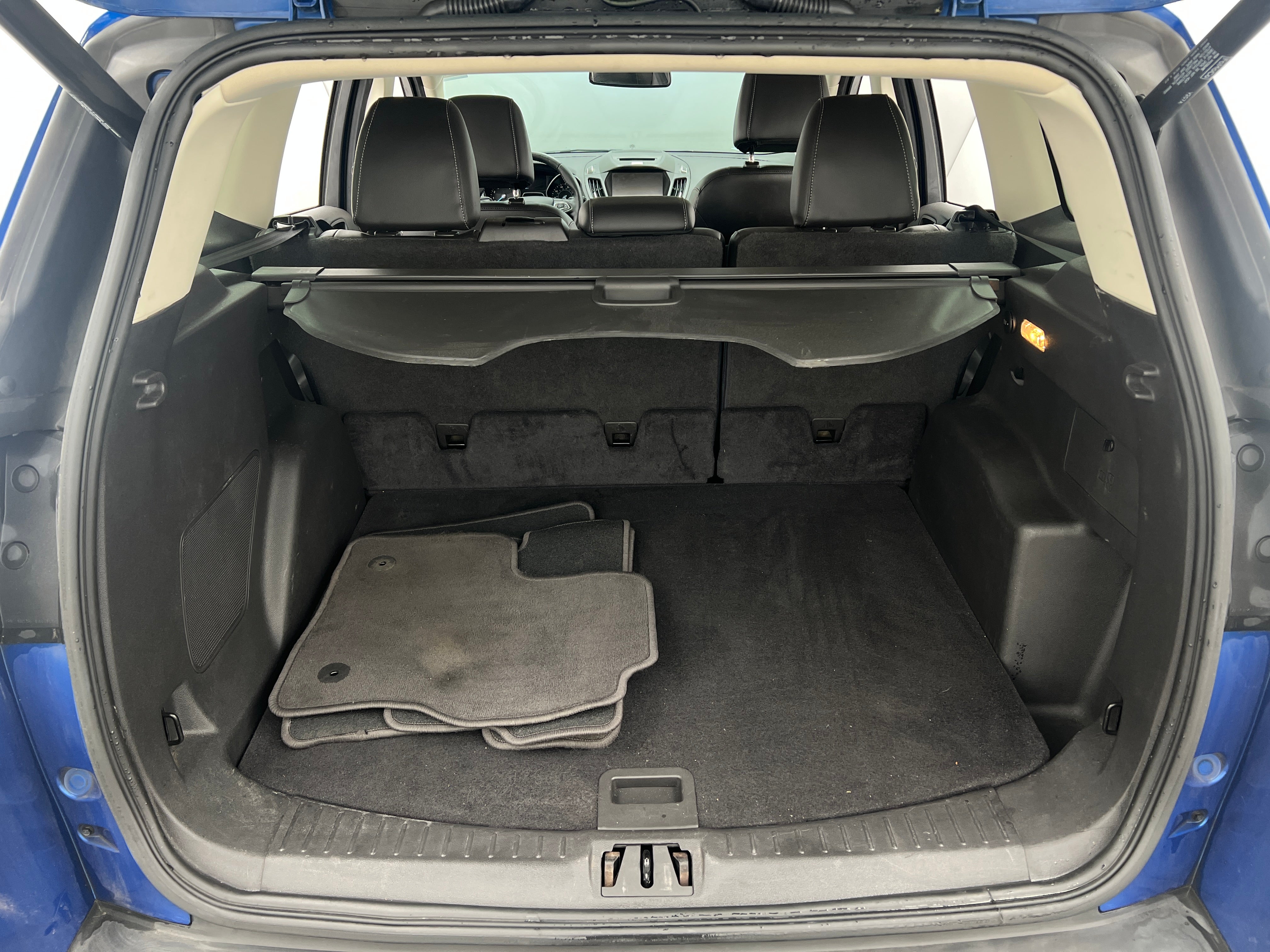 2017 Ford Escape Titanium 6
