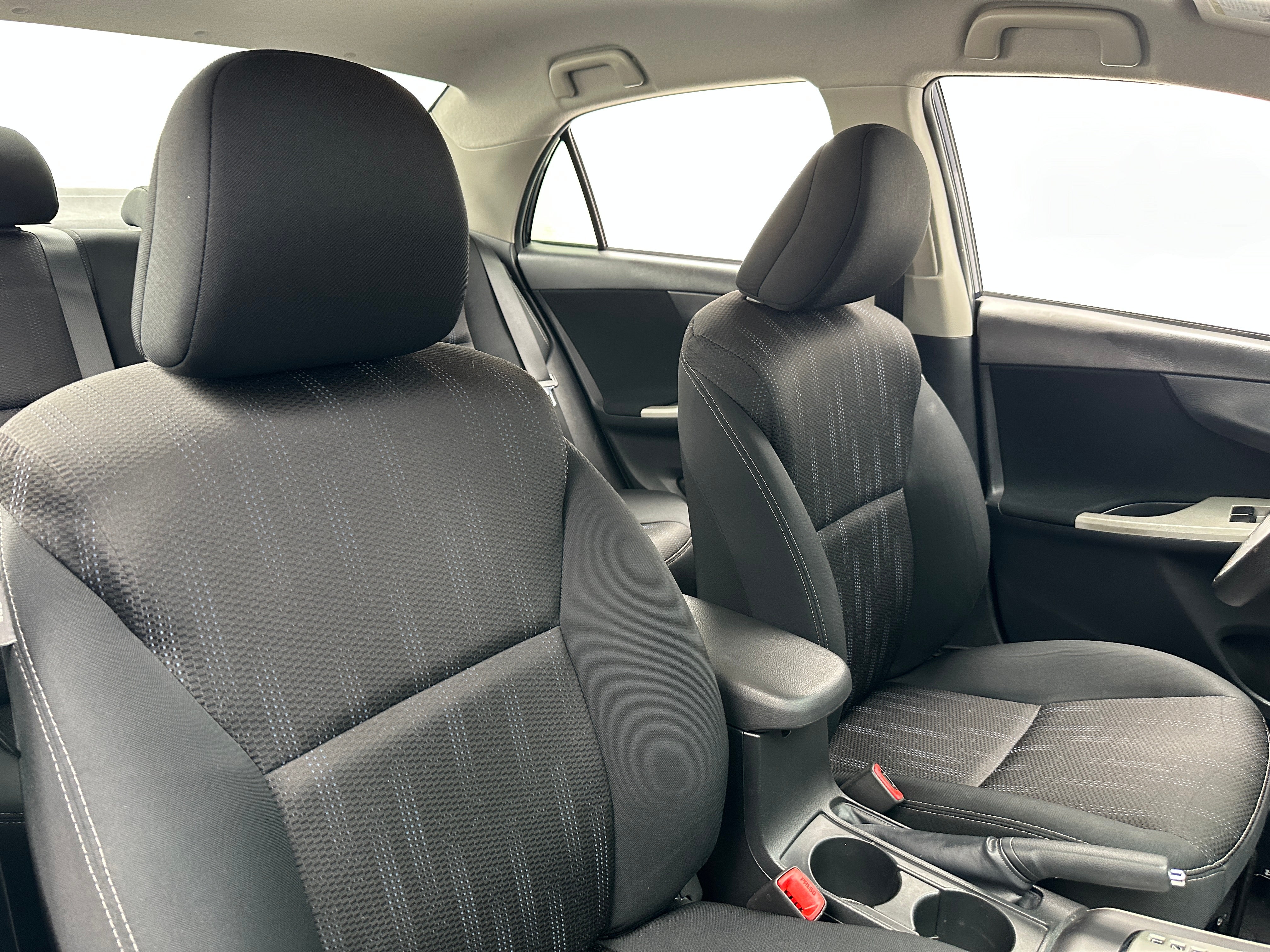2013 Toyota Corolla S 2