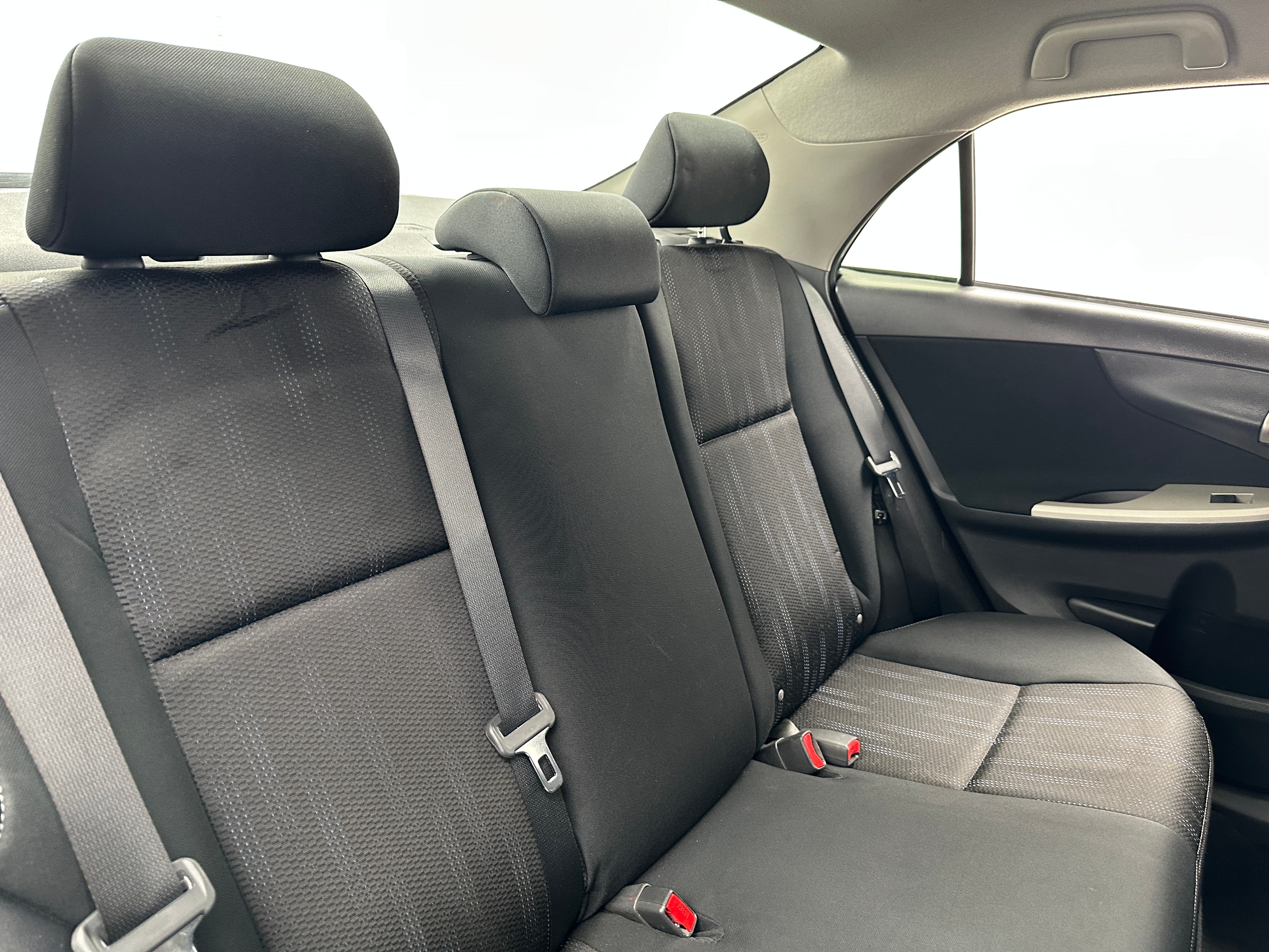 2013 Toyota Corolla S 6