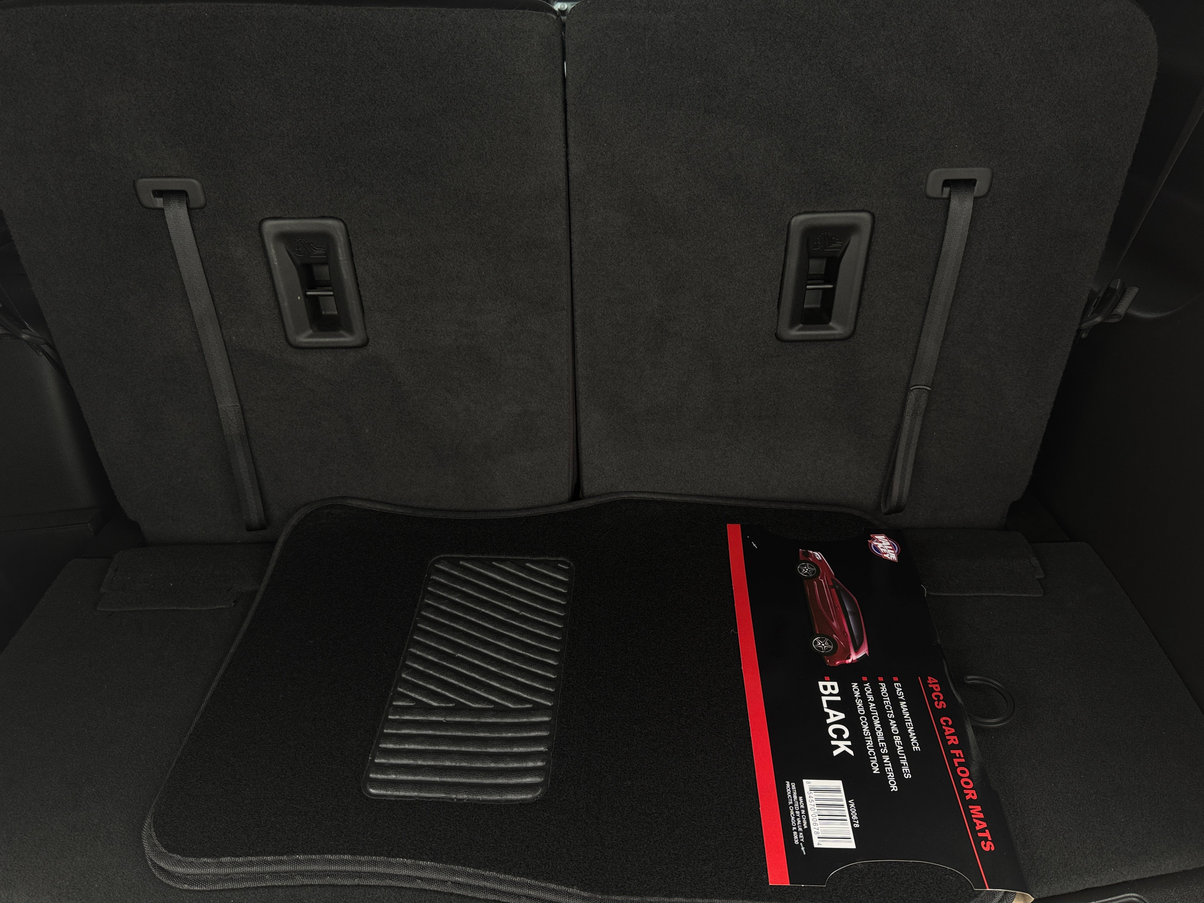 2023 GMC Acadia AT4 6