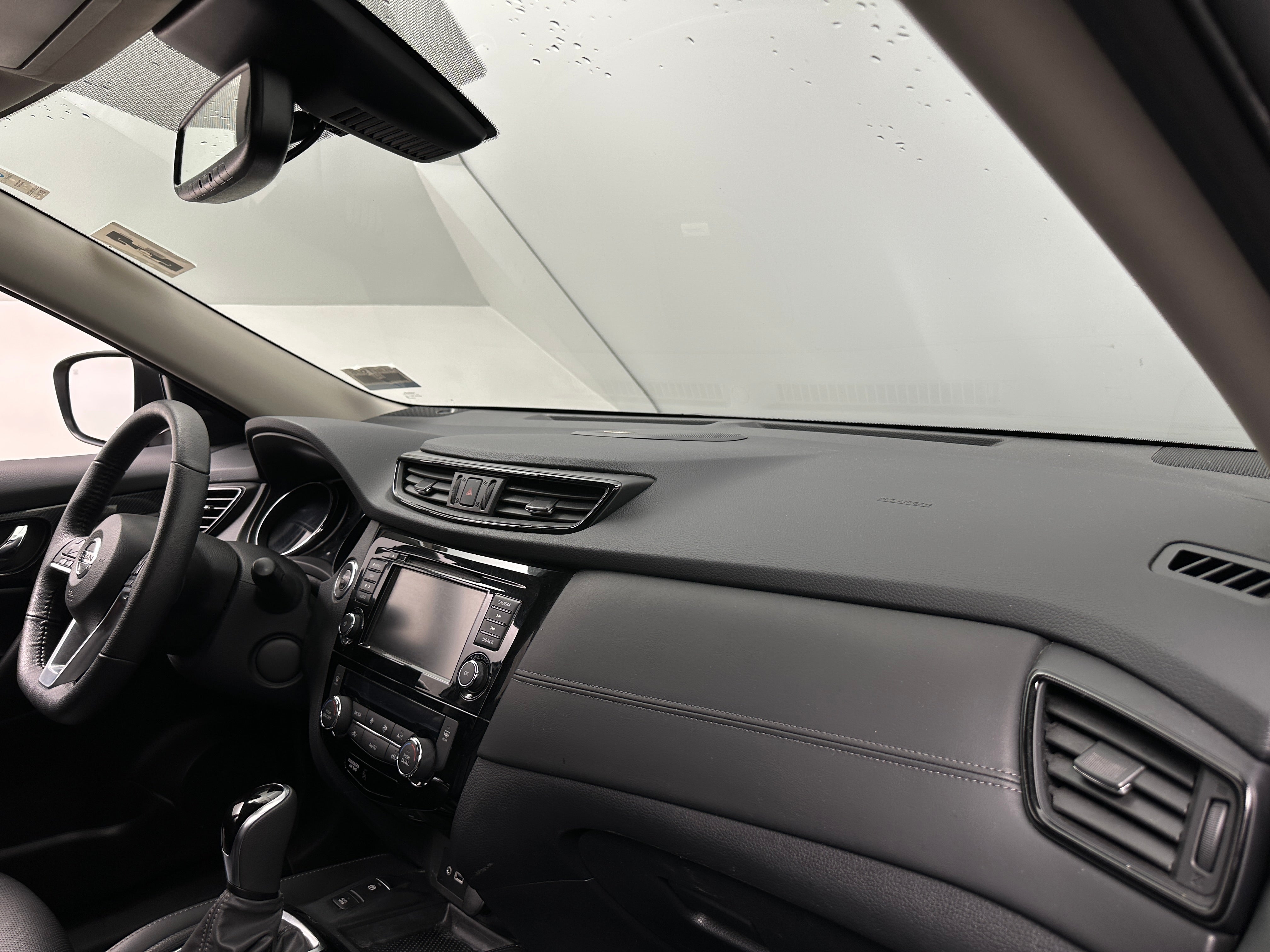 2020 Nissan Rogue SL 2