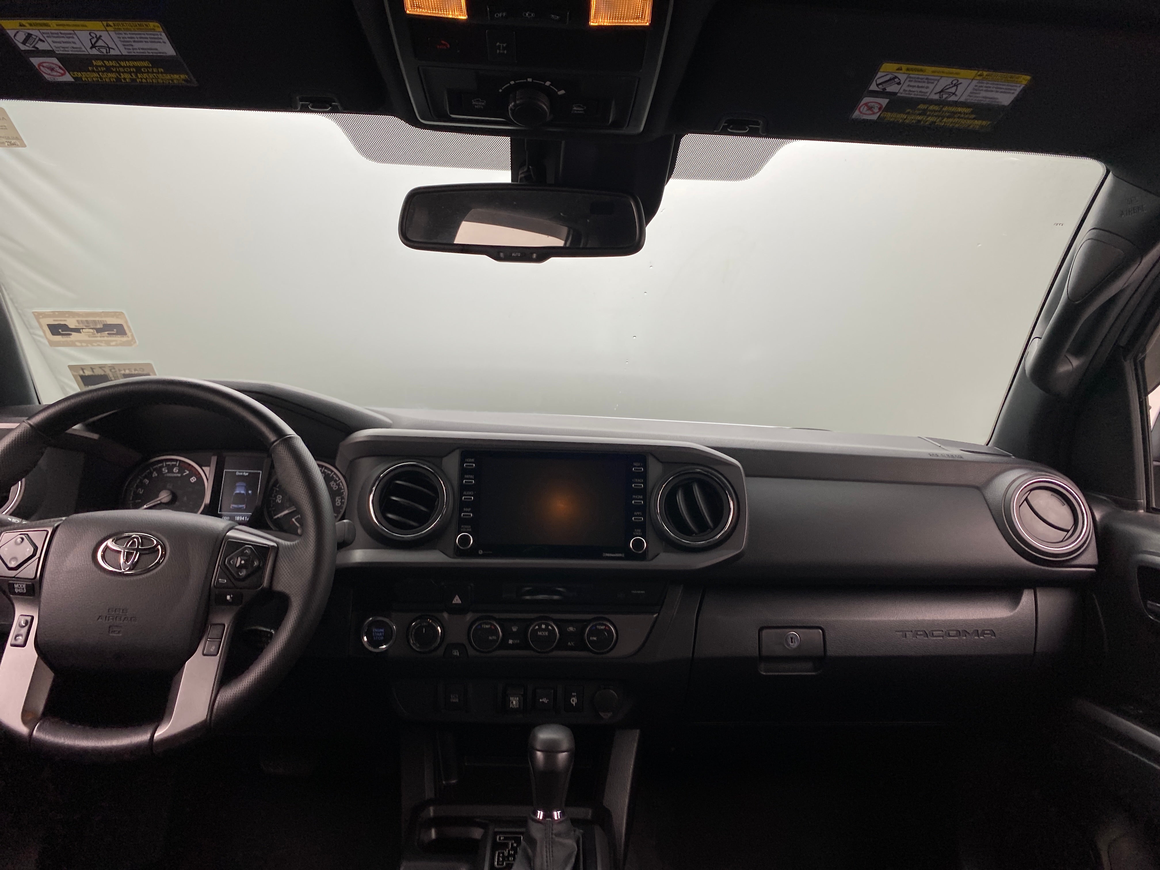 2023 Toyota Tacoma TRD Off-Road 3