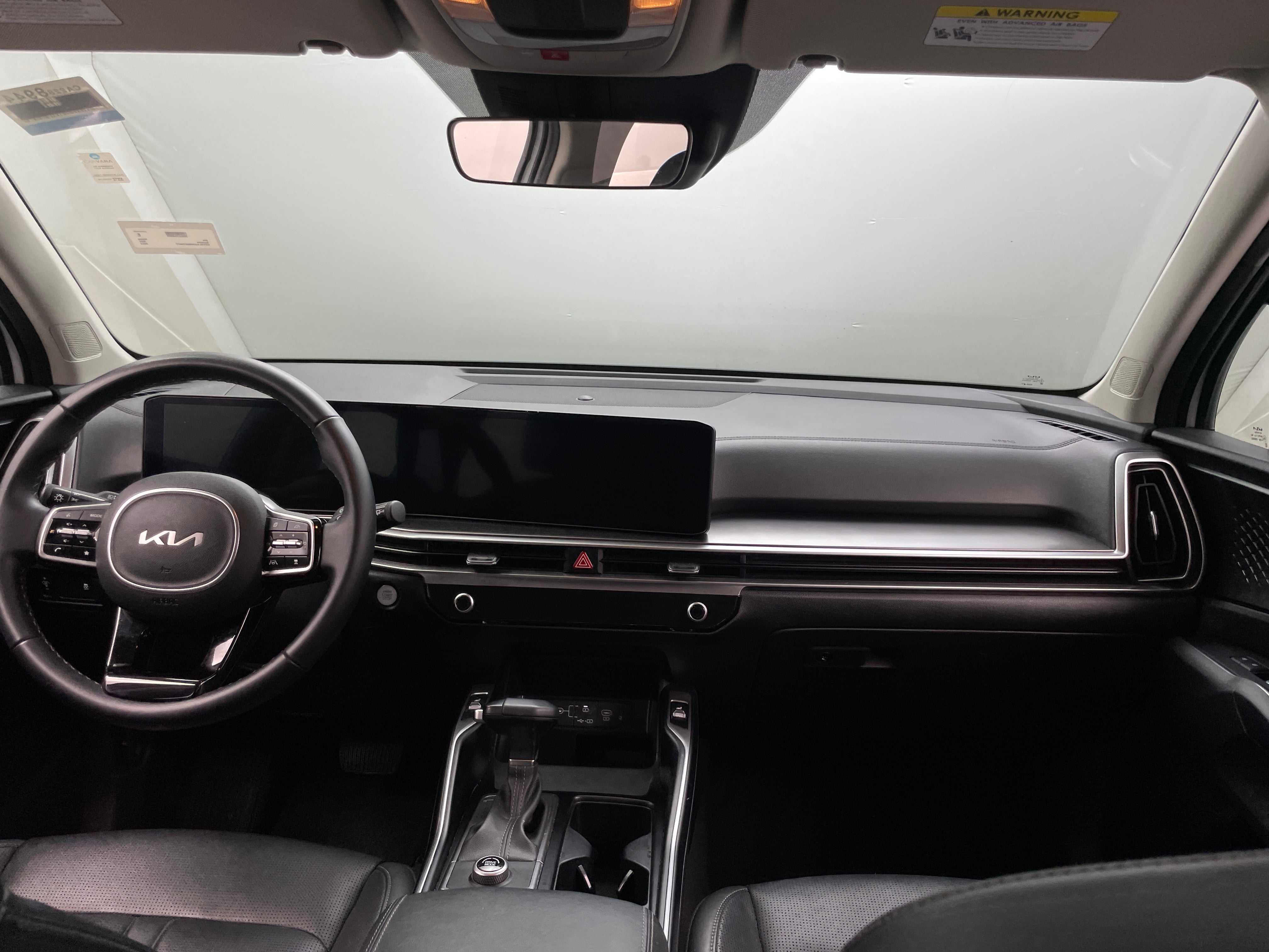 2024 Kia Sorento S 2