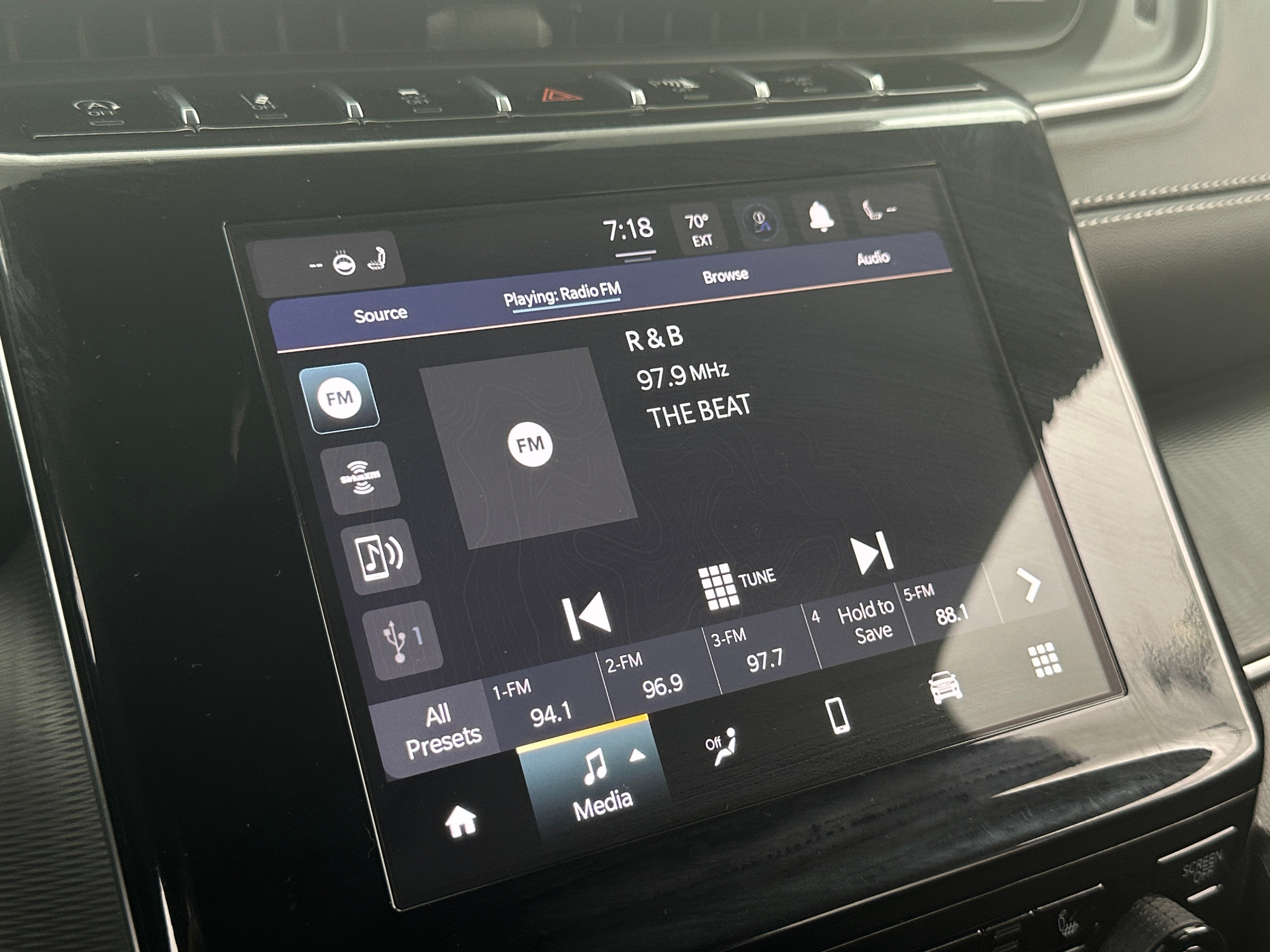 2023 Jeep Grand Cherokee L Altitude 4