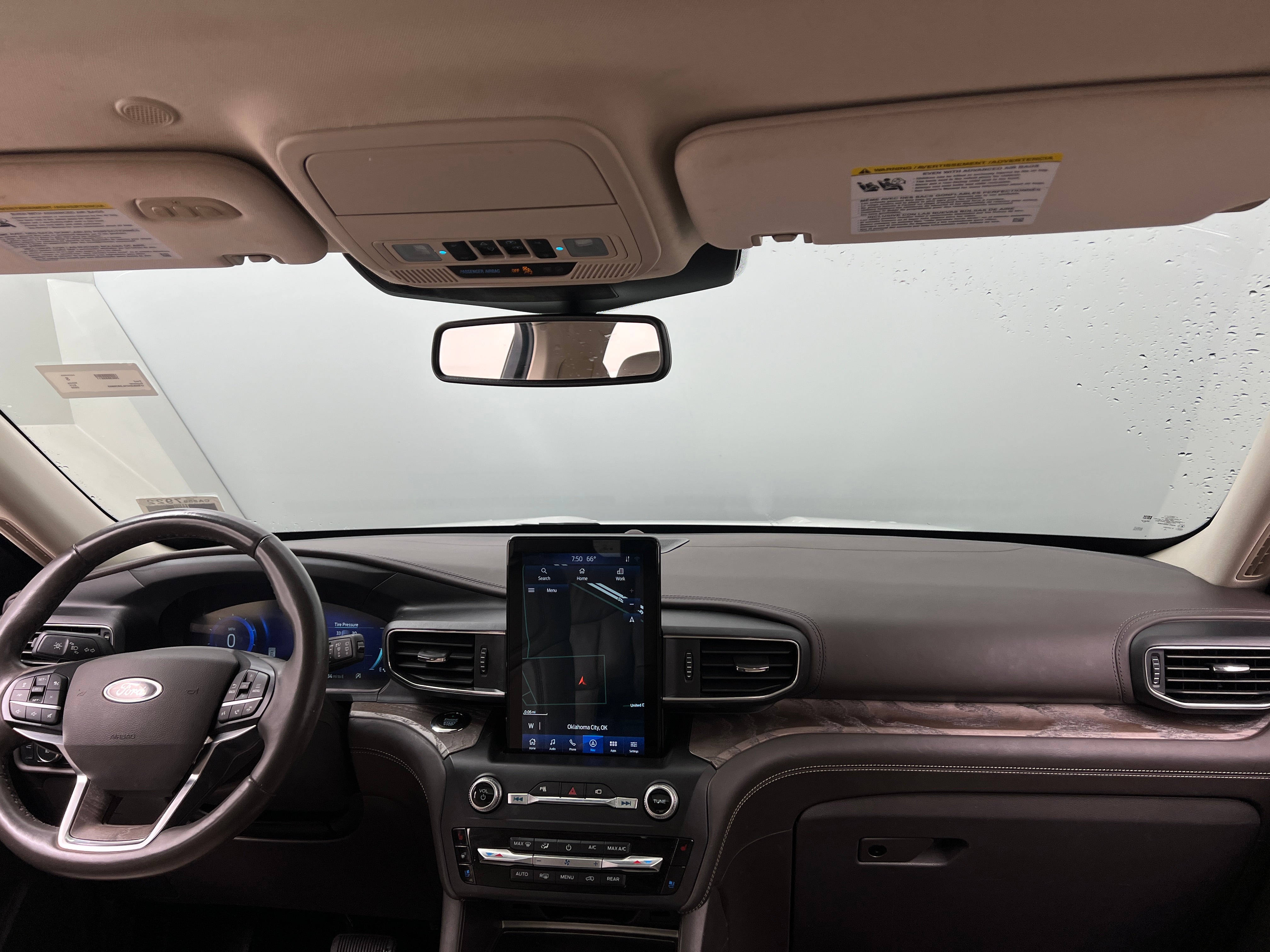 2020 Ford Explorer Platinum 2
