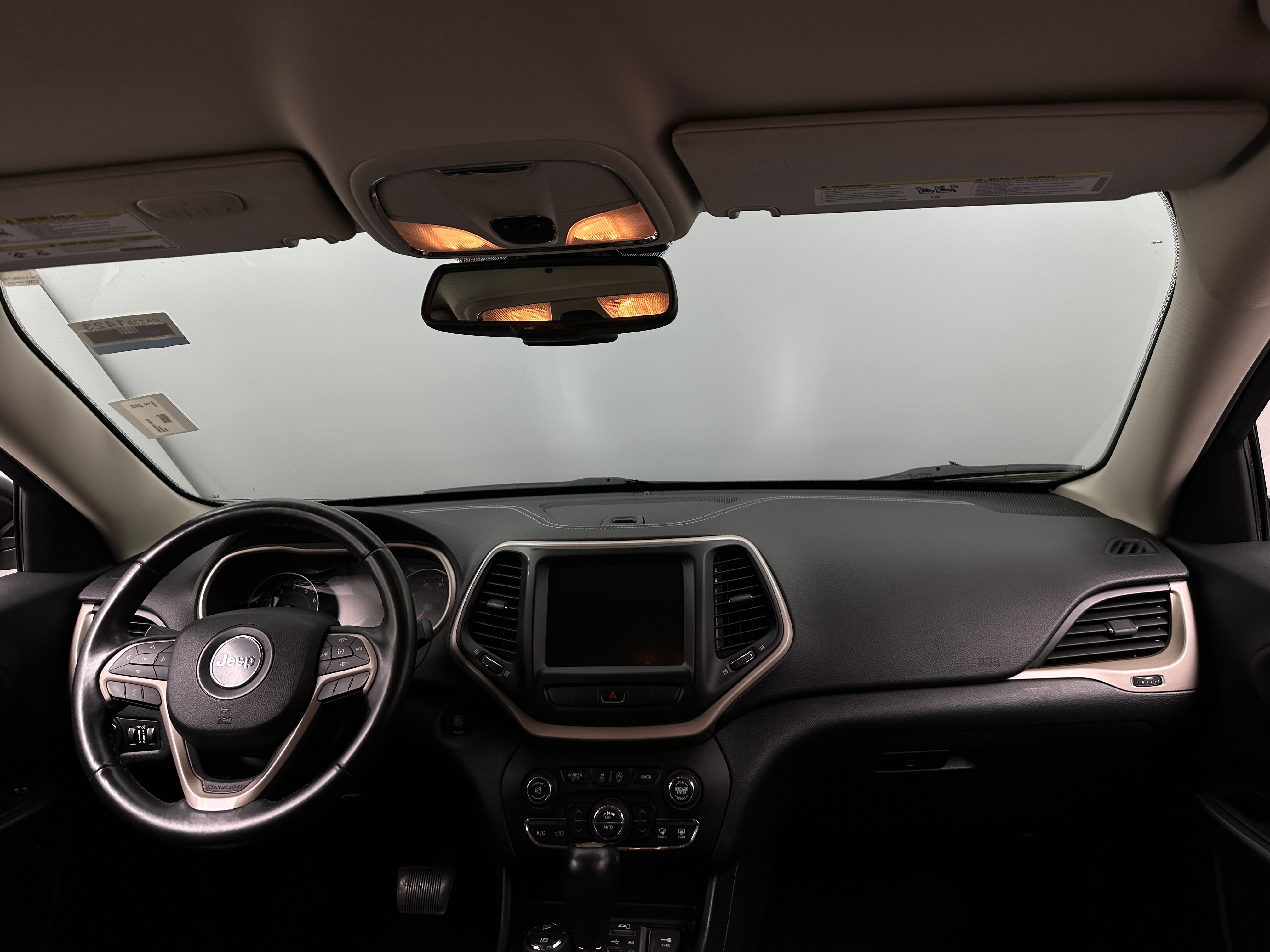 2015 Jeep Cherokee Limited Edition 2