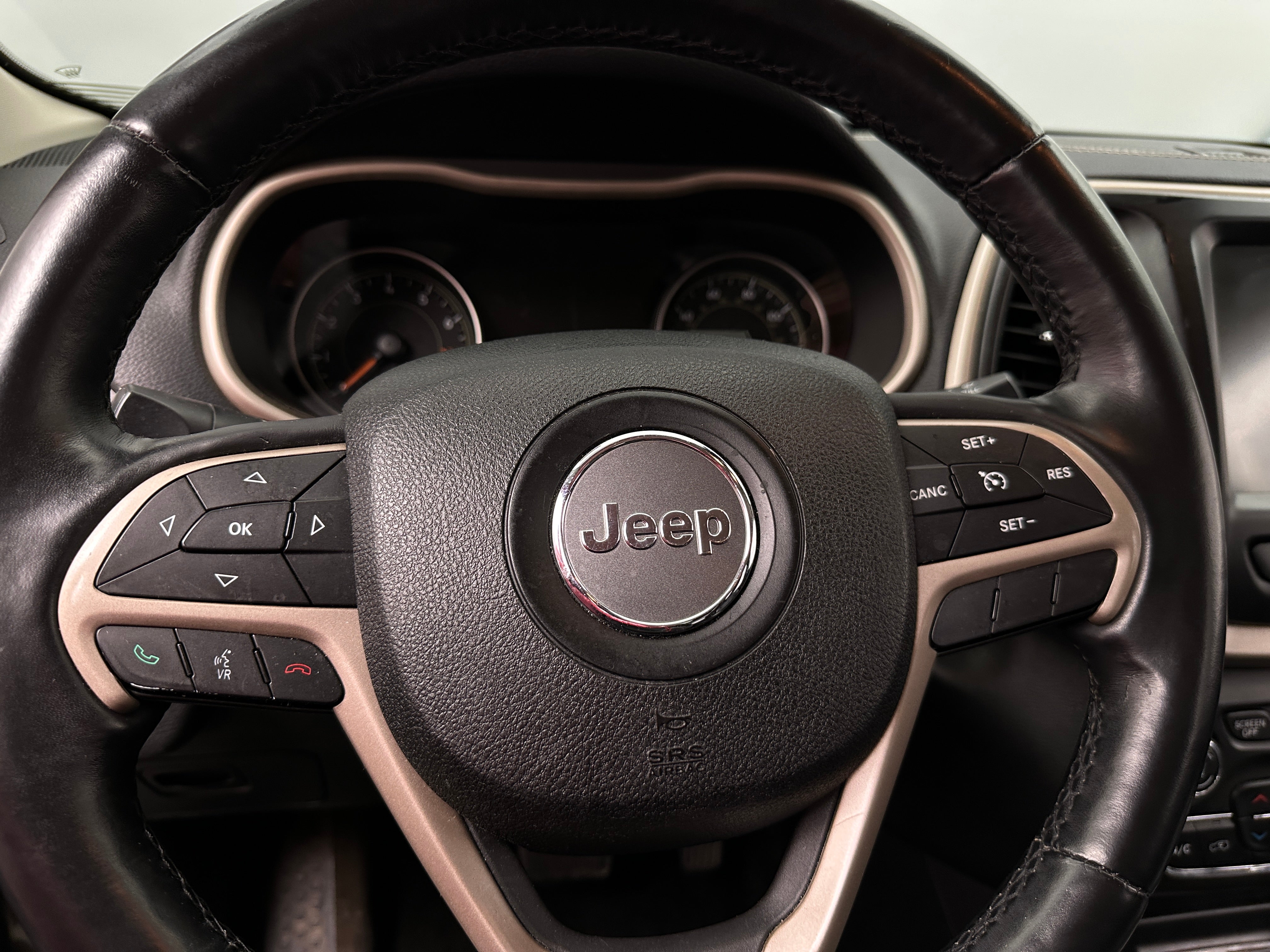 2015 Jeep Cherokee Limited Edition 4