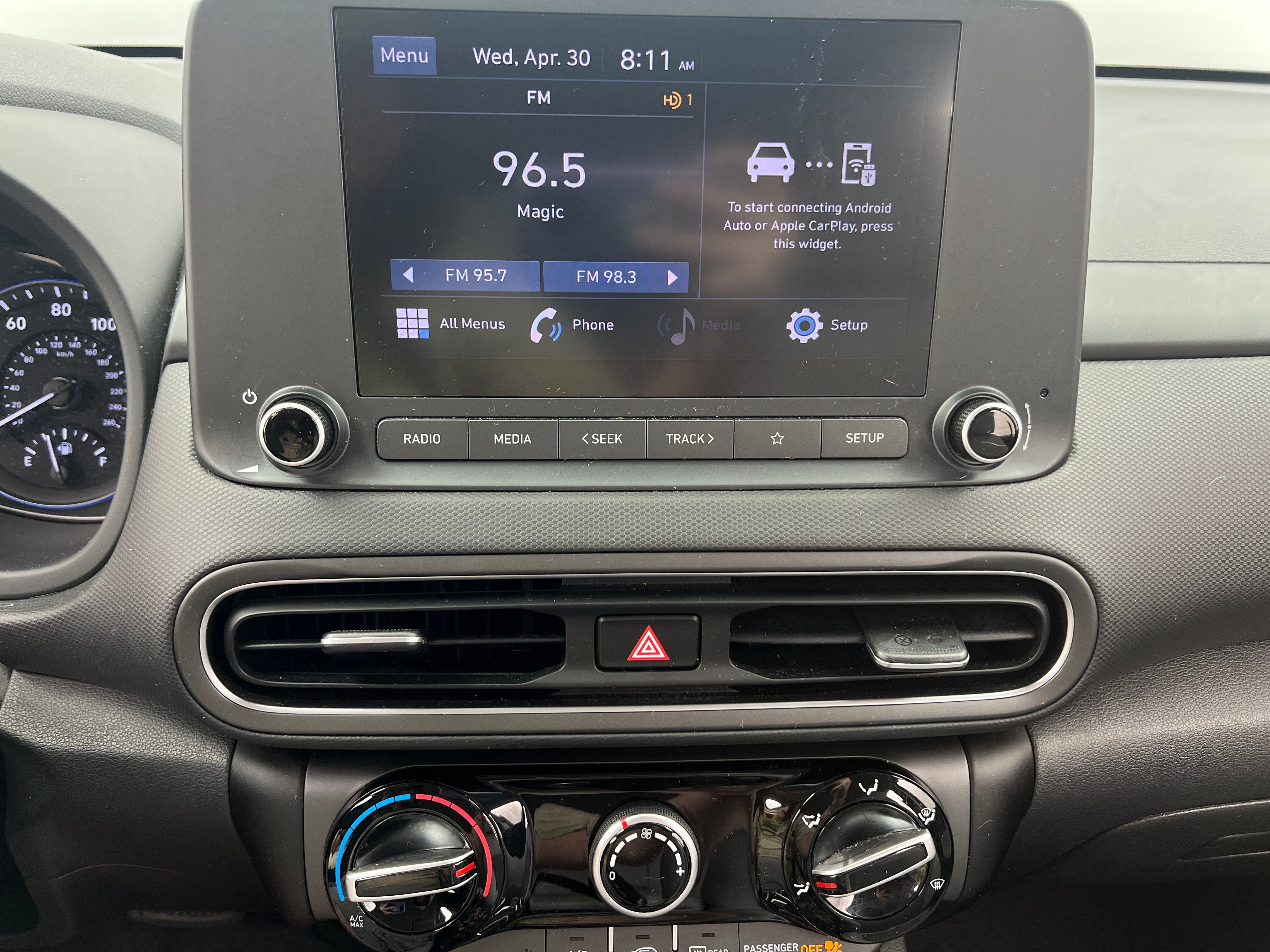2022 Hyundai Kona SE 4