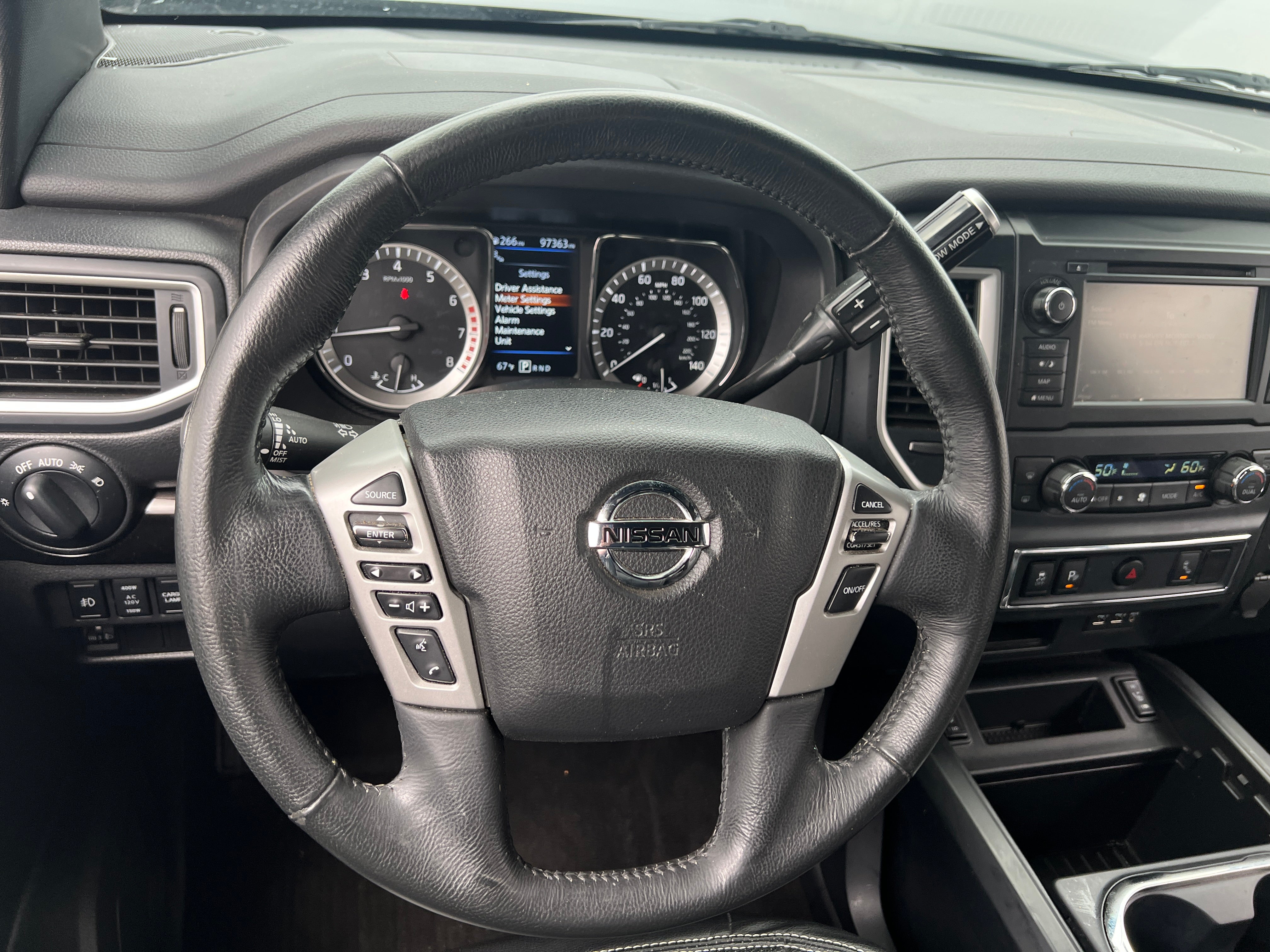 2019 Nissan Titan SV 5