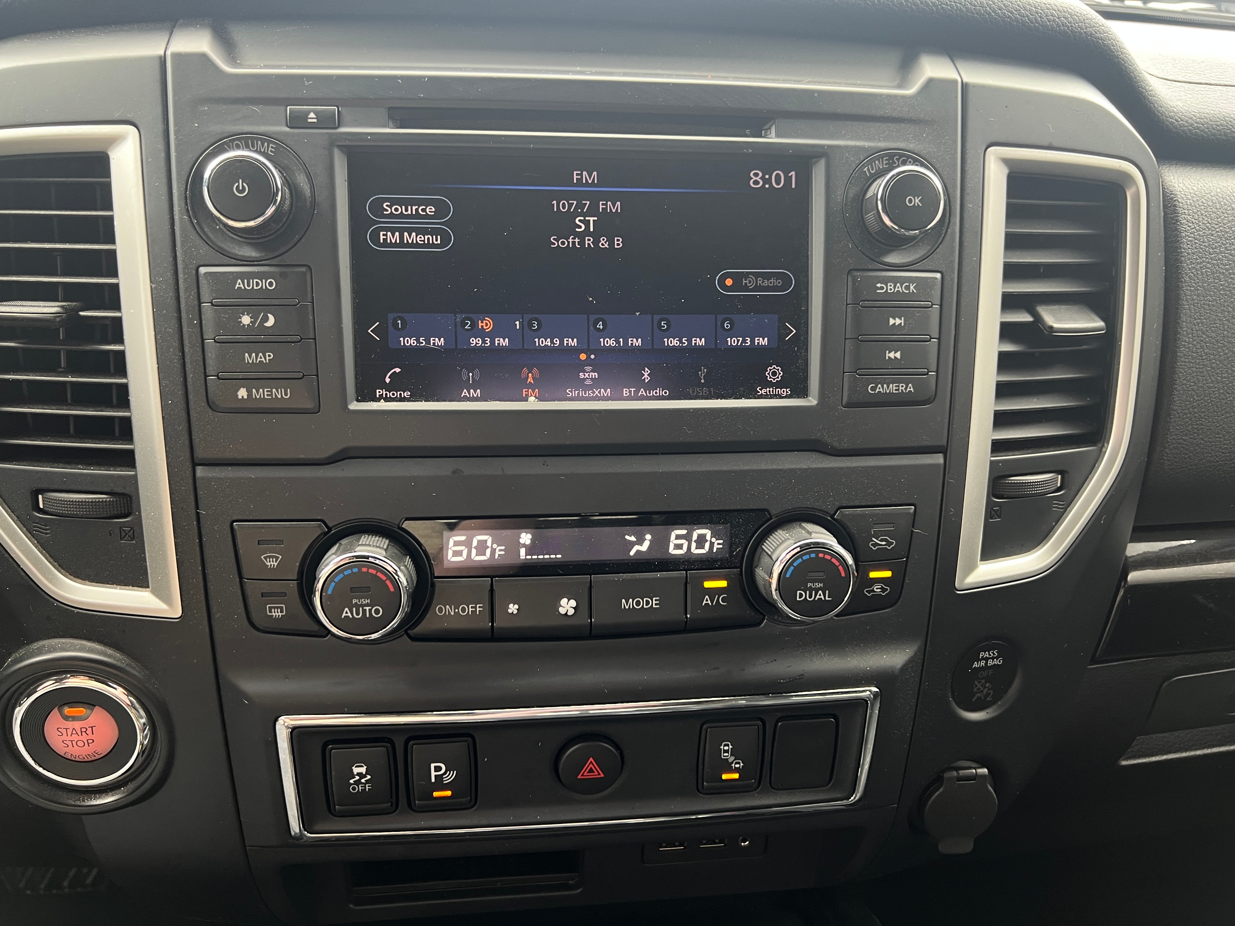 2019 Nissan Titan SV 4
