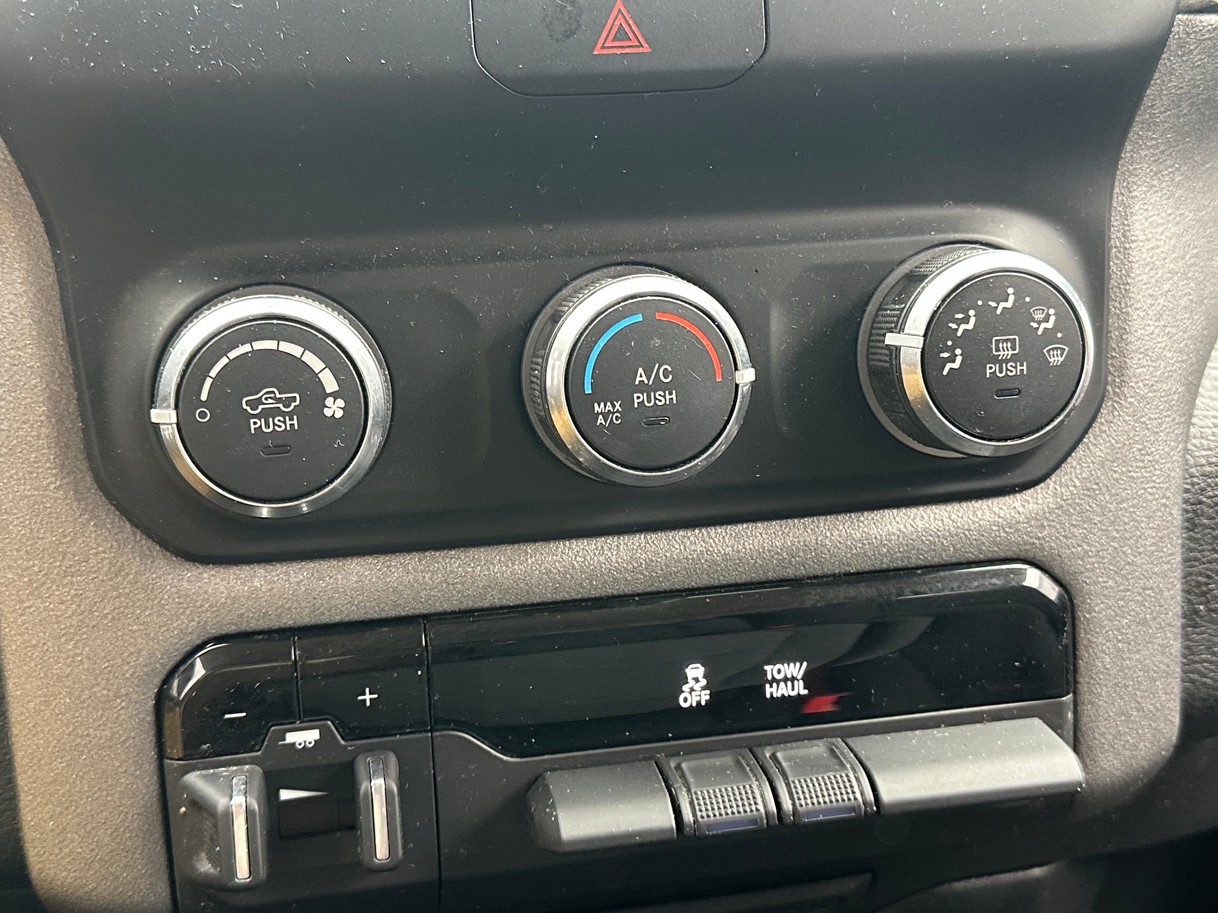 2020 RAM 1500 Tradesman 4