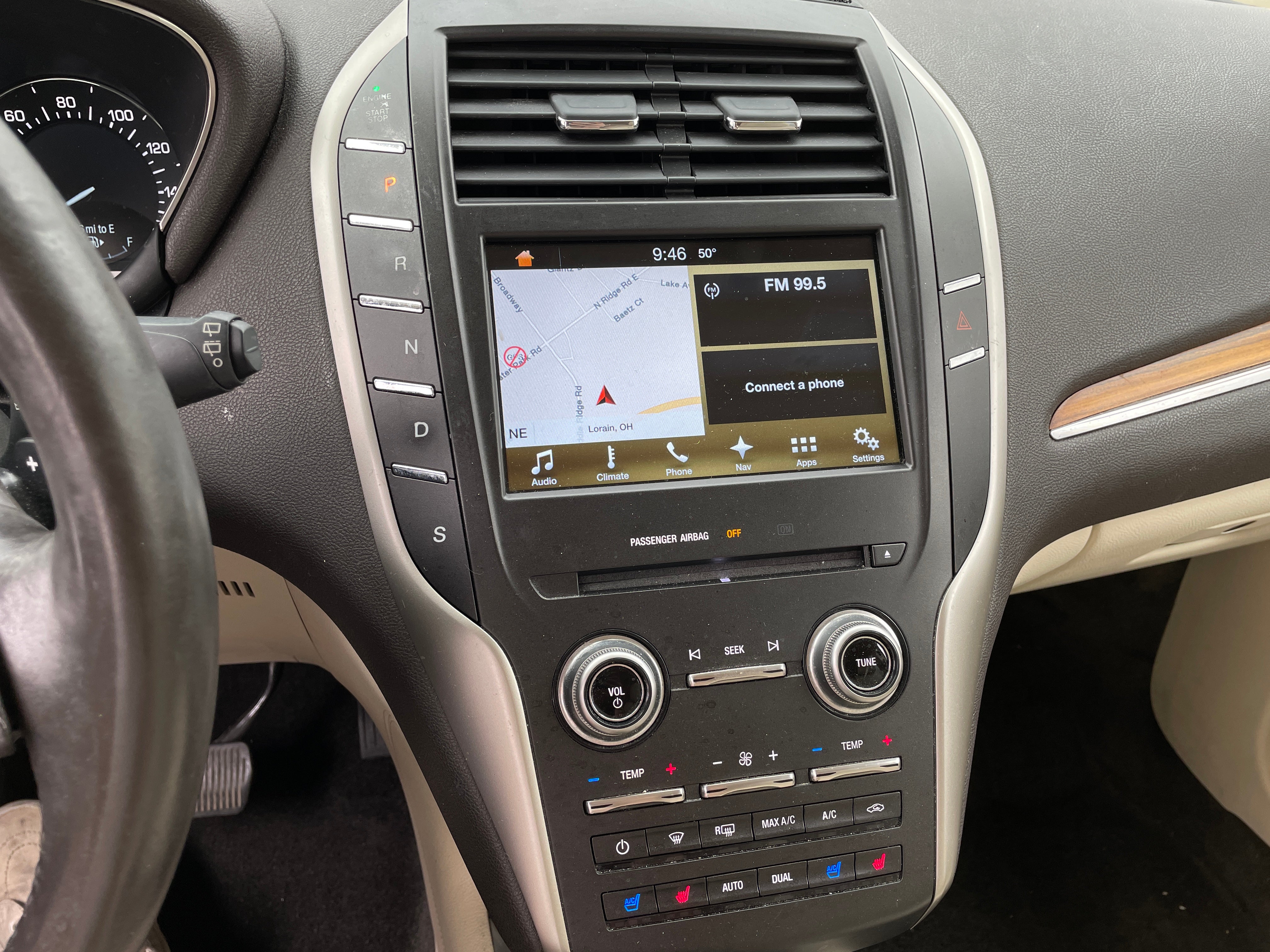 2016 Lincoln MKC Reserve 3