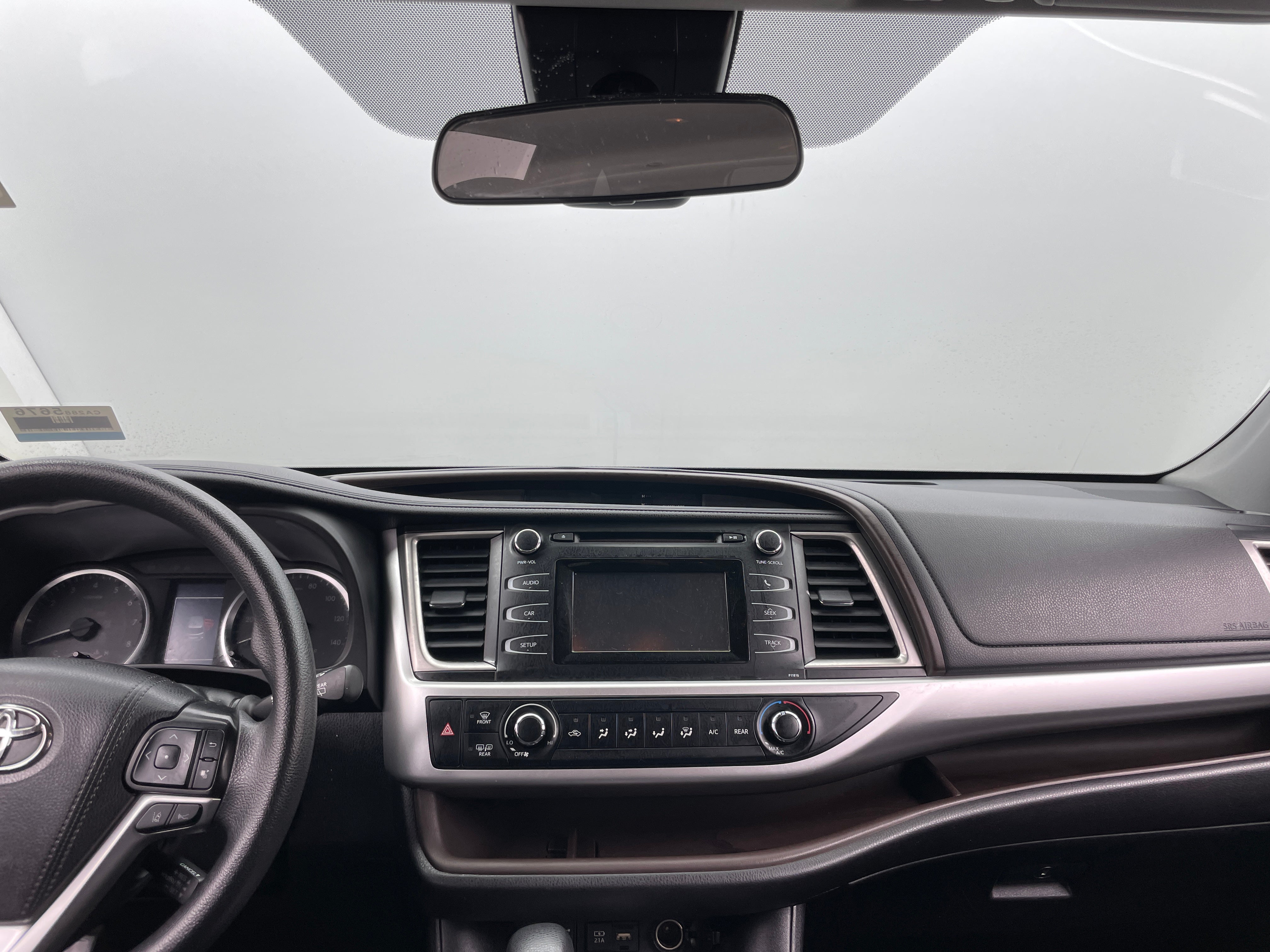 2019 Toyota Highlander LE 3