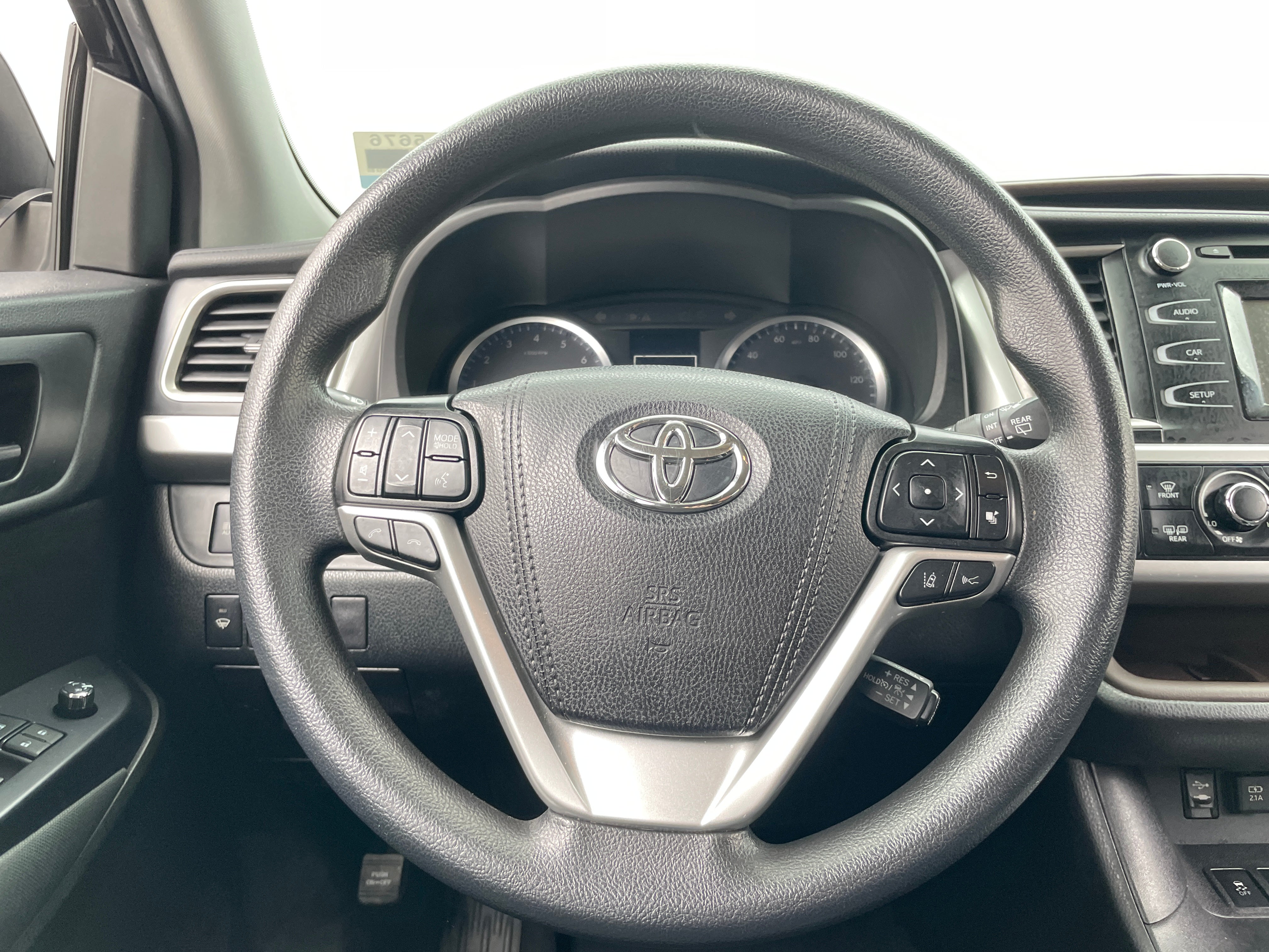 2019 Toyota Highlander LE 5