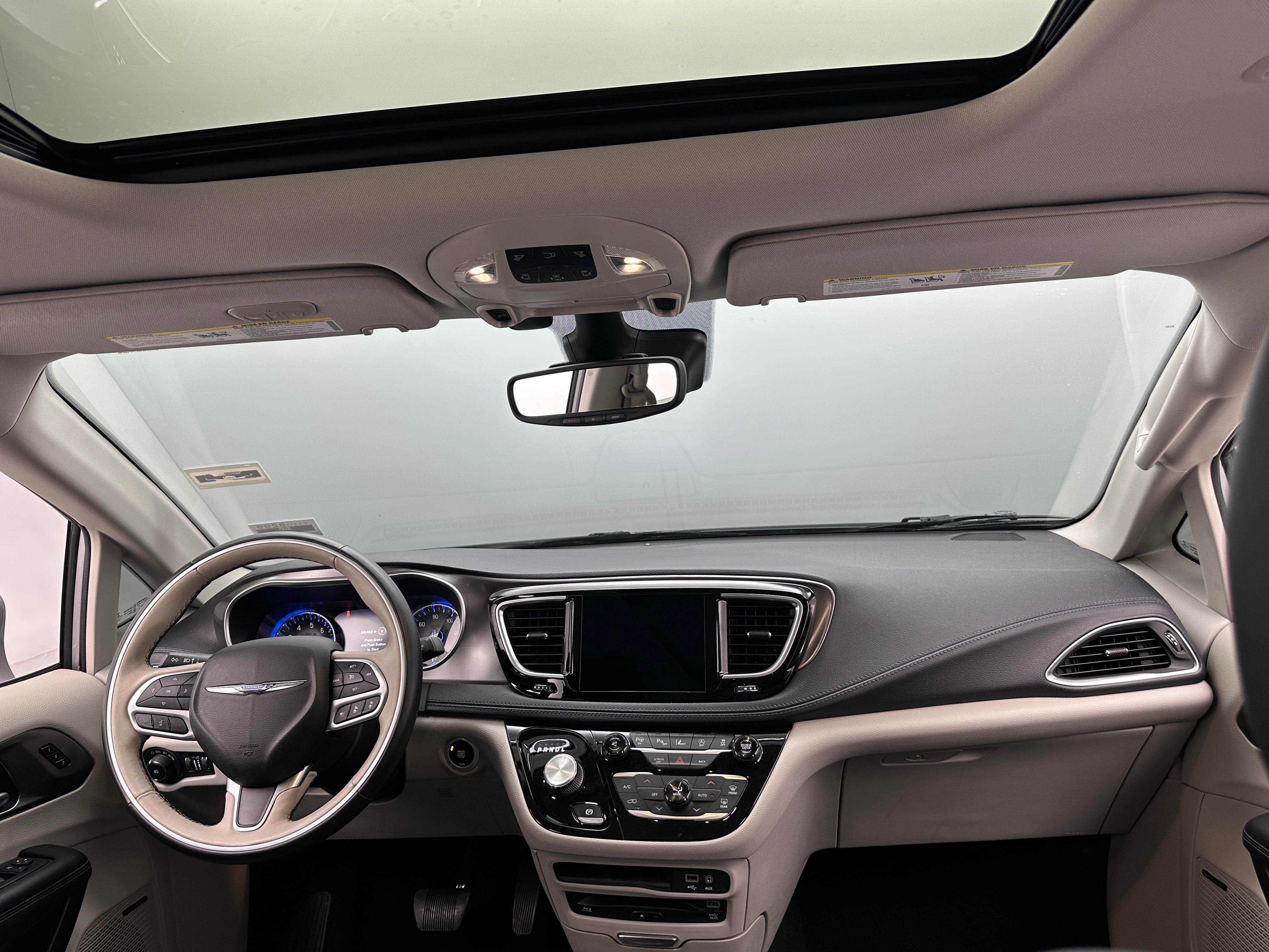2017 Chrysler Pacifica Limited 2