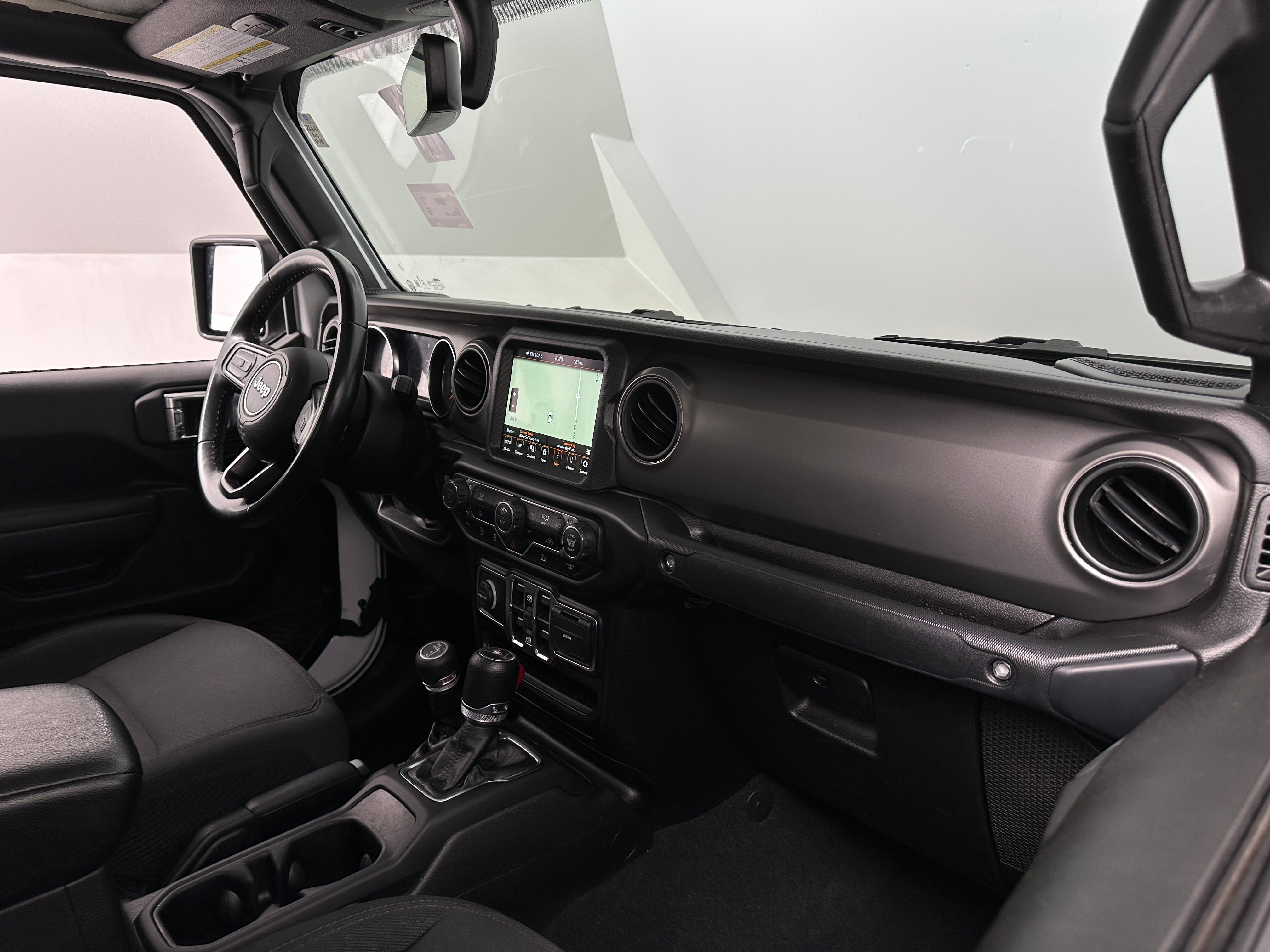 2022 Jeep Gladiator Willys 3